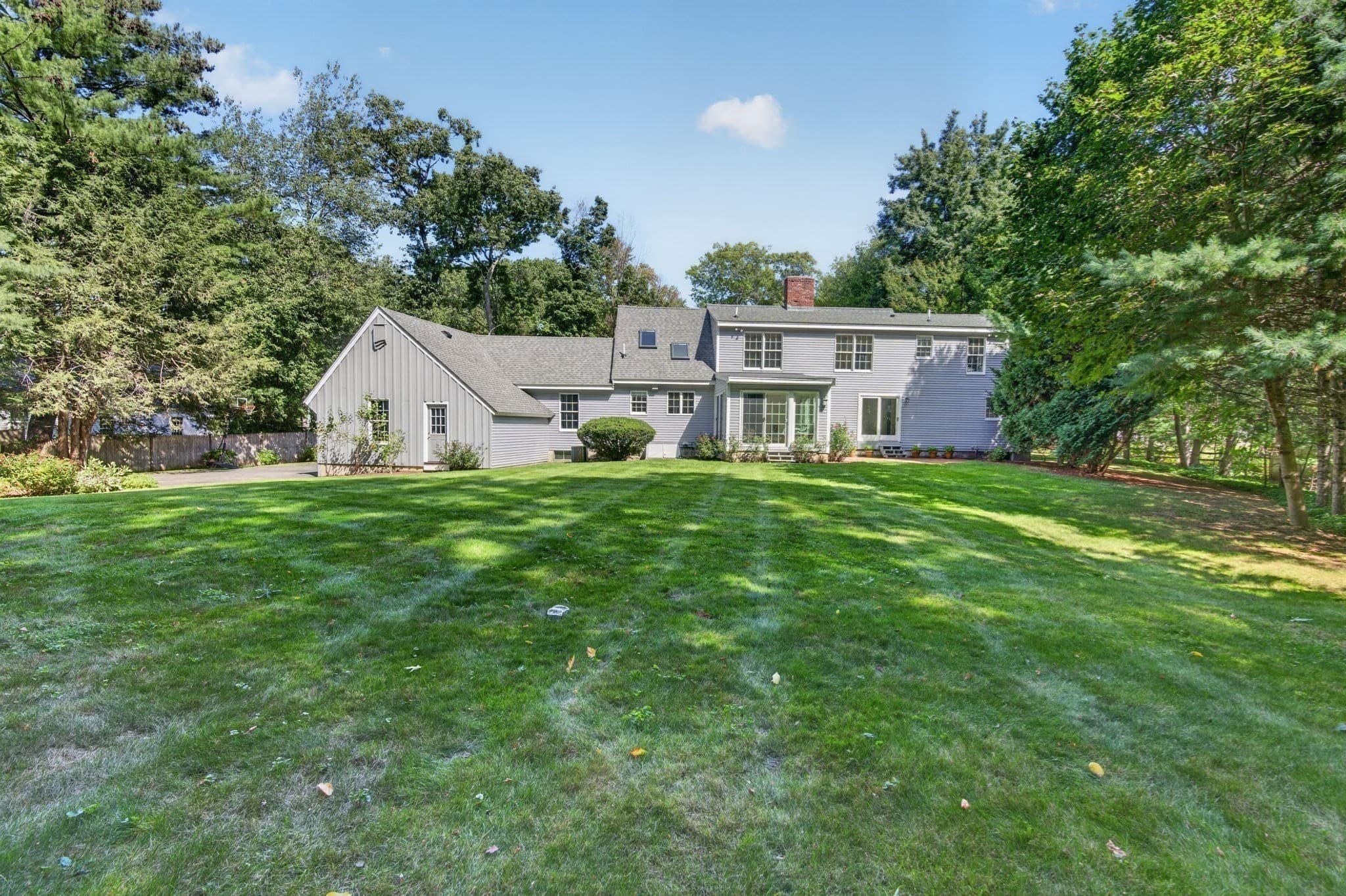 Single Family Residence at 132 Brentwood Cir, North Andover MA 01845, North Andover, photo 41 of 42