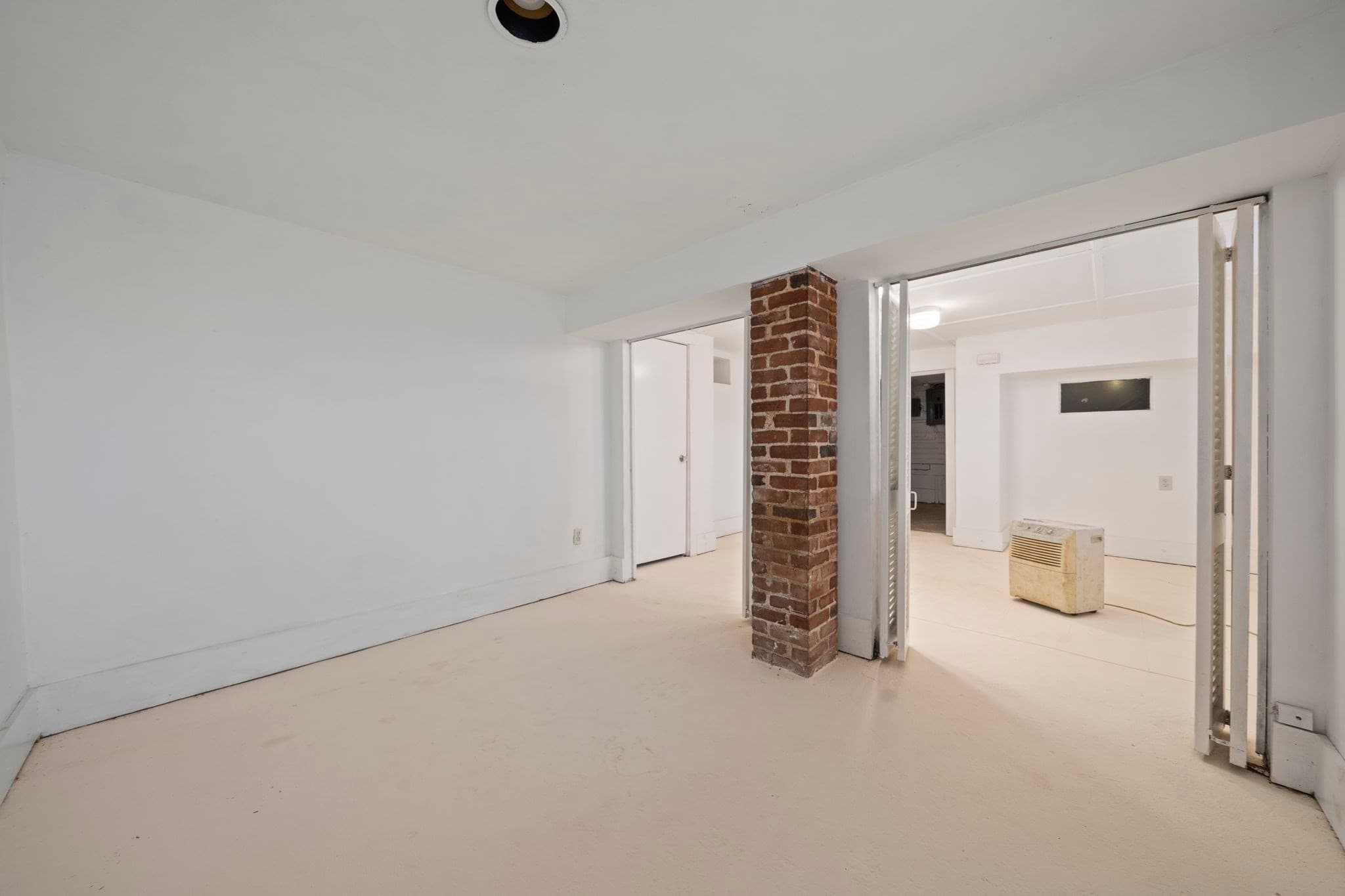 Single Family Residence at 12 Bellevue St, Boston MA 02125, photo 30 of 40