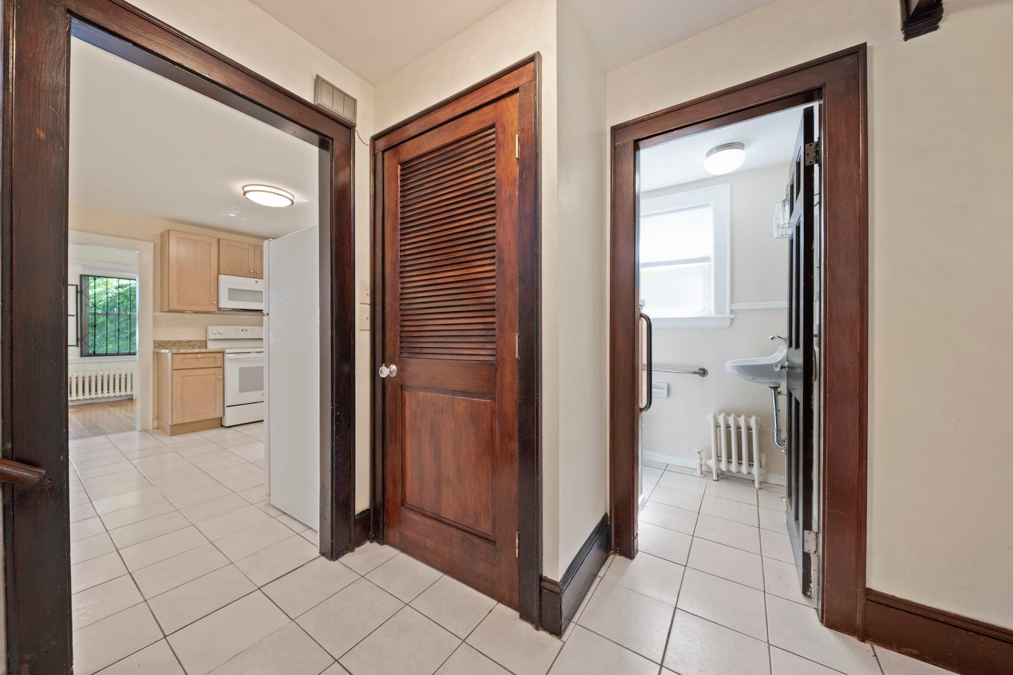 Single Family Residence at 12 Bellevue St, Boston MA 02125, photo 39 of 40