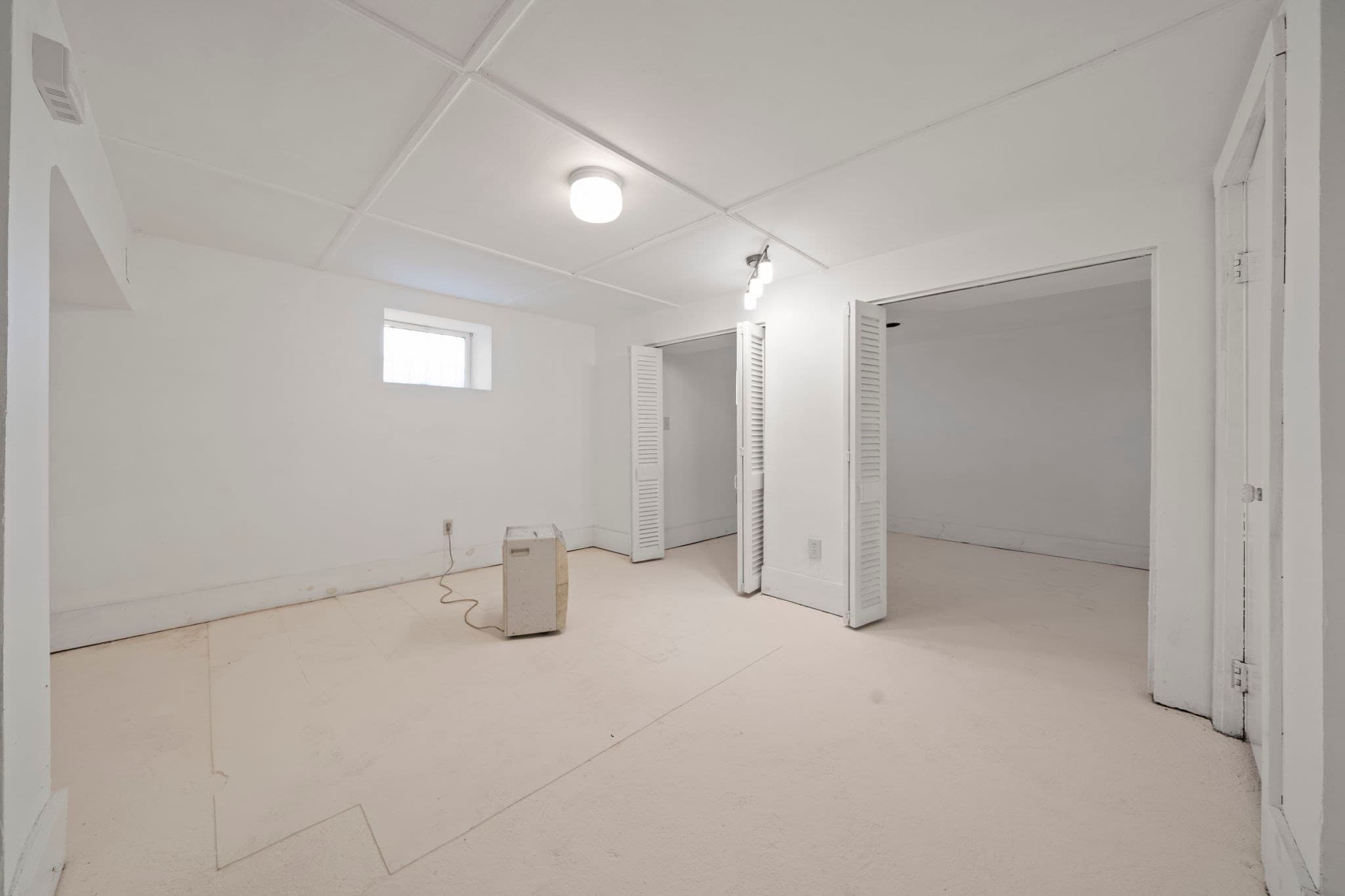 Single Family Residence at 12 Bellevue St, Boston MA 02125, photo 29 of 40
