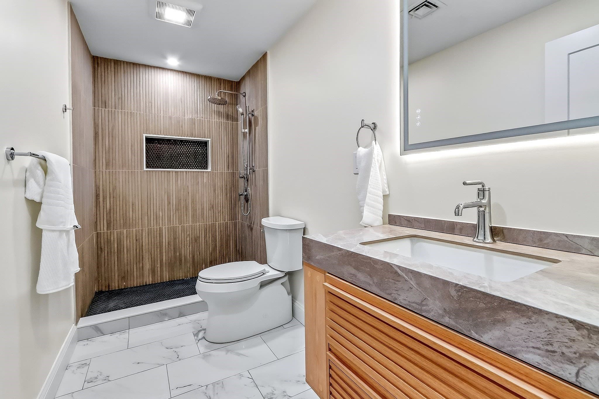 Condominium at 123 Mount Vernon Street # 1, Newton MA 02465, Newton, photo 27 of 39