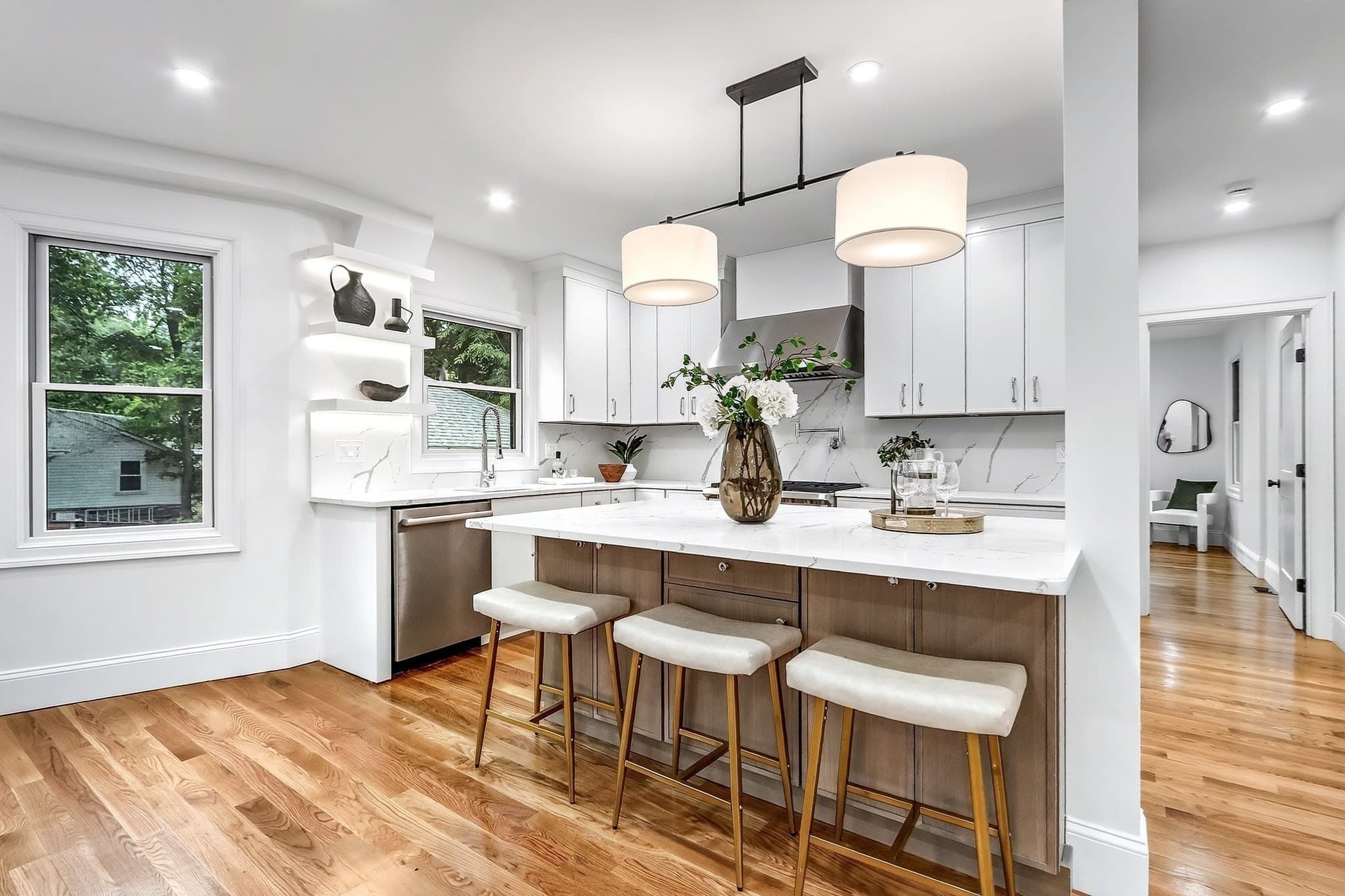 Condominium at 123 Mount Vernon Street # 1, Newton MA 02465, Newton, photo 12 of 39