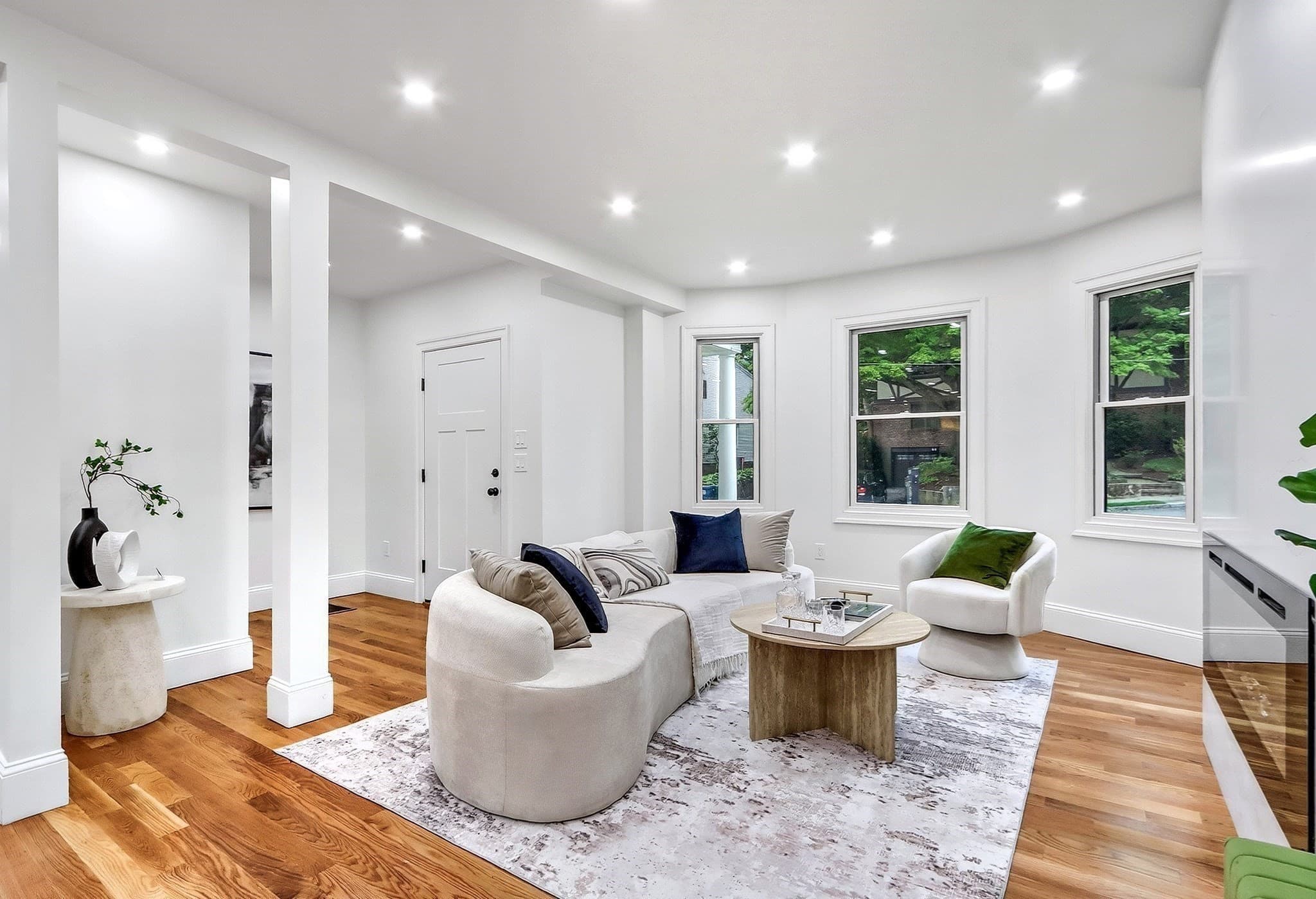 Condominium at 123 Mount Vernon Street # 1, Newton MA 02465, Newton, photo 7 of 39