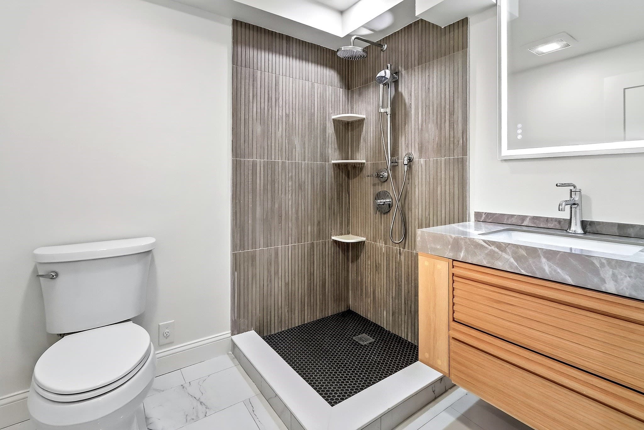 Condominium at 123 Mount Vernon Street # 1, Newton MA 02465, Newton, photo 28 of 39