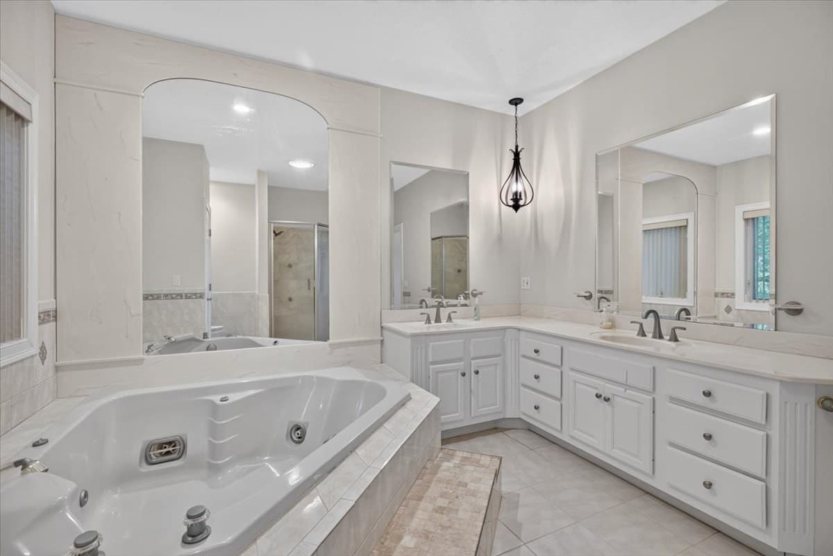 Single Family Residence at 31 Hillcrest Cir, Westfield MA 01085, Westfield, photo 17 of 42