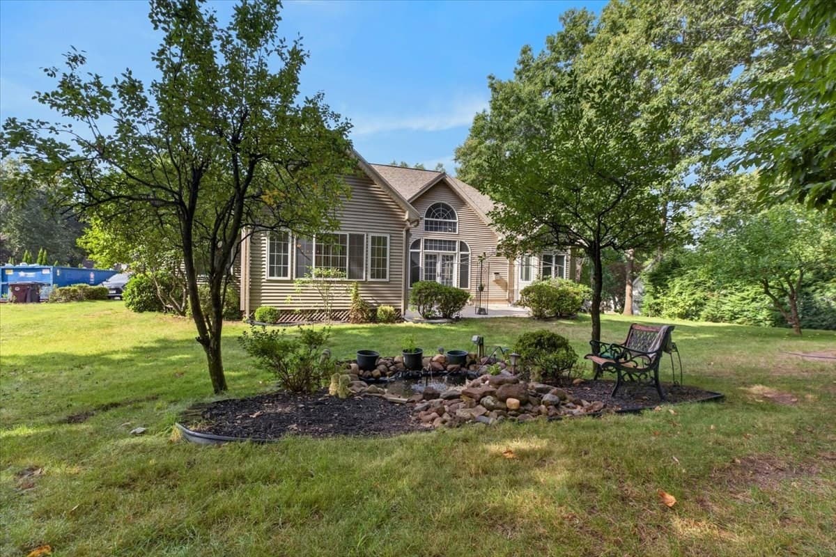 Single Family Residence at 31 Hillcrest Cir, Westfield MA 01085, Westfield, photo 39 of 42