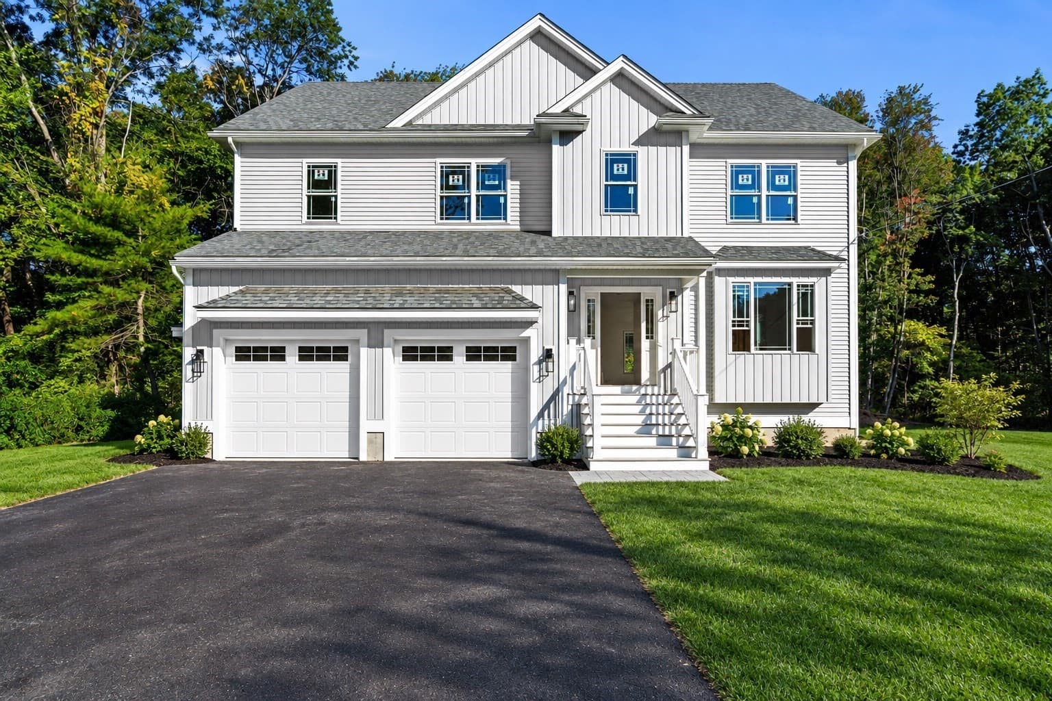 160 Vale St, Tewksbury MA 01876