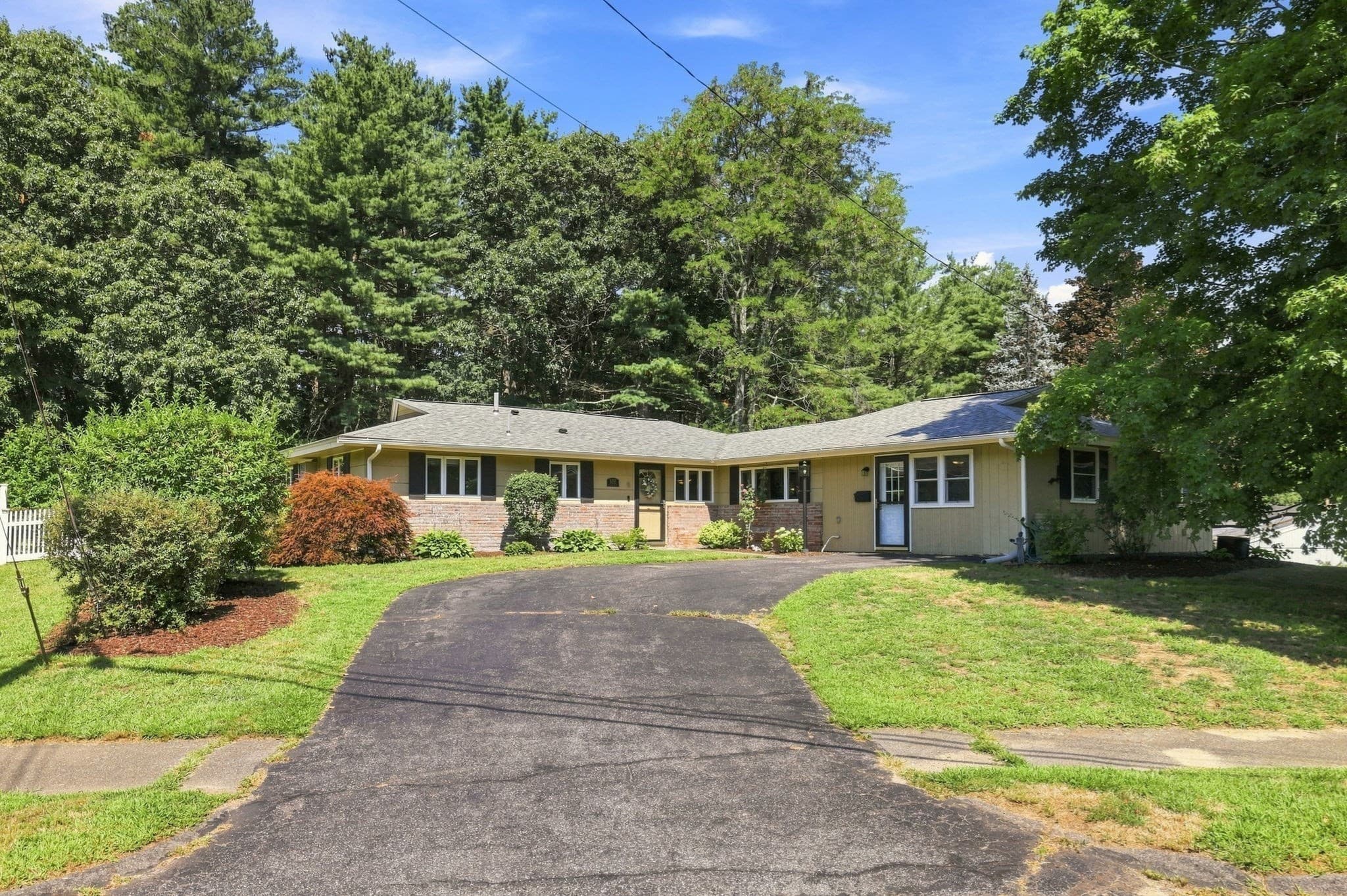 188 Baldwin Ave, Framingham MA 01701