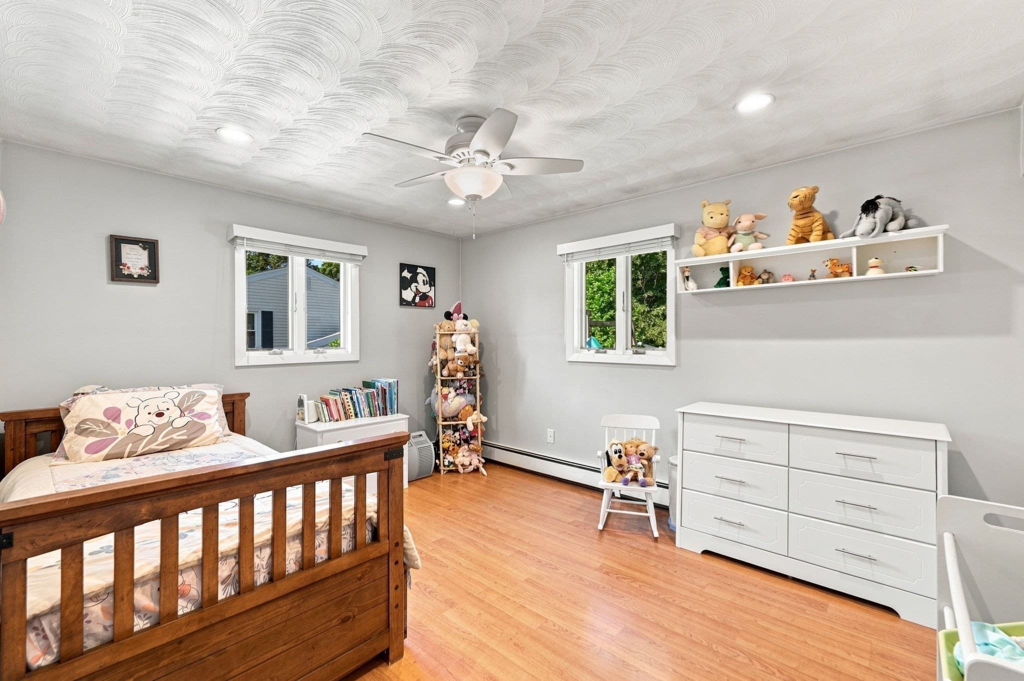 Single Family Residence at 188 Baldwin Ave, Framingham MA 01701, Framingham, photo 5 of 39