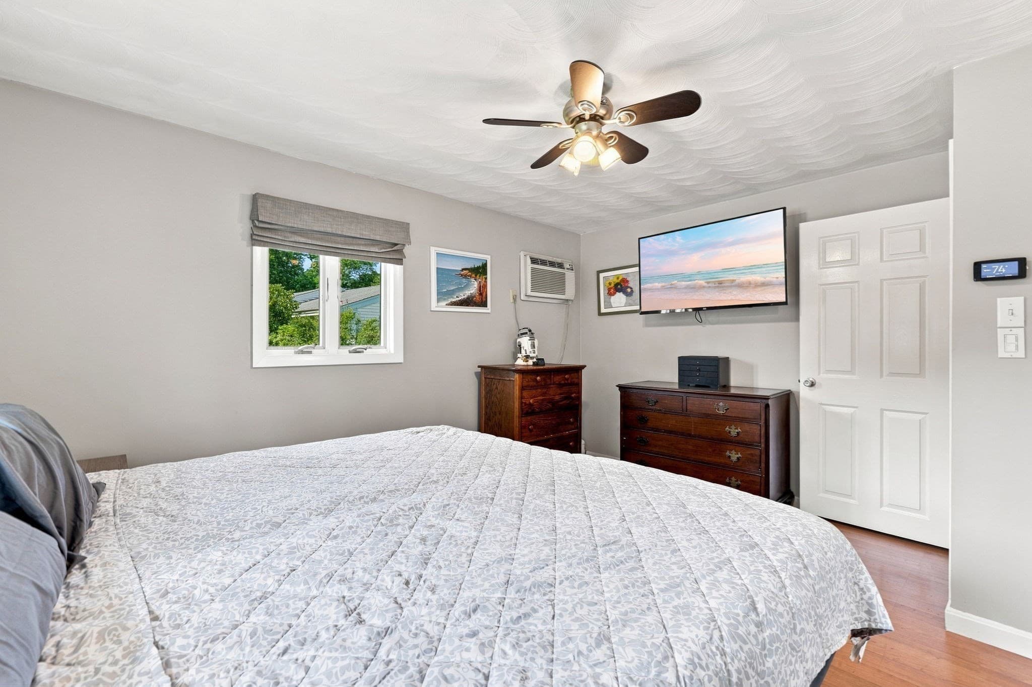 Single Family Residence at 188 Baldwin Ave, Framingham MA 01701, Framingham, photo 4 of 39