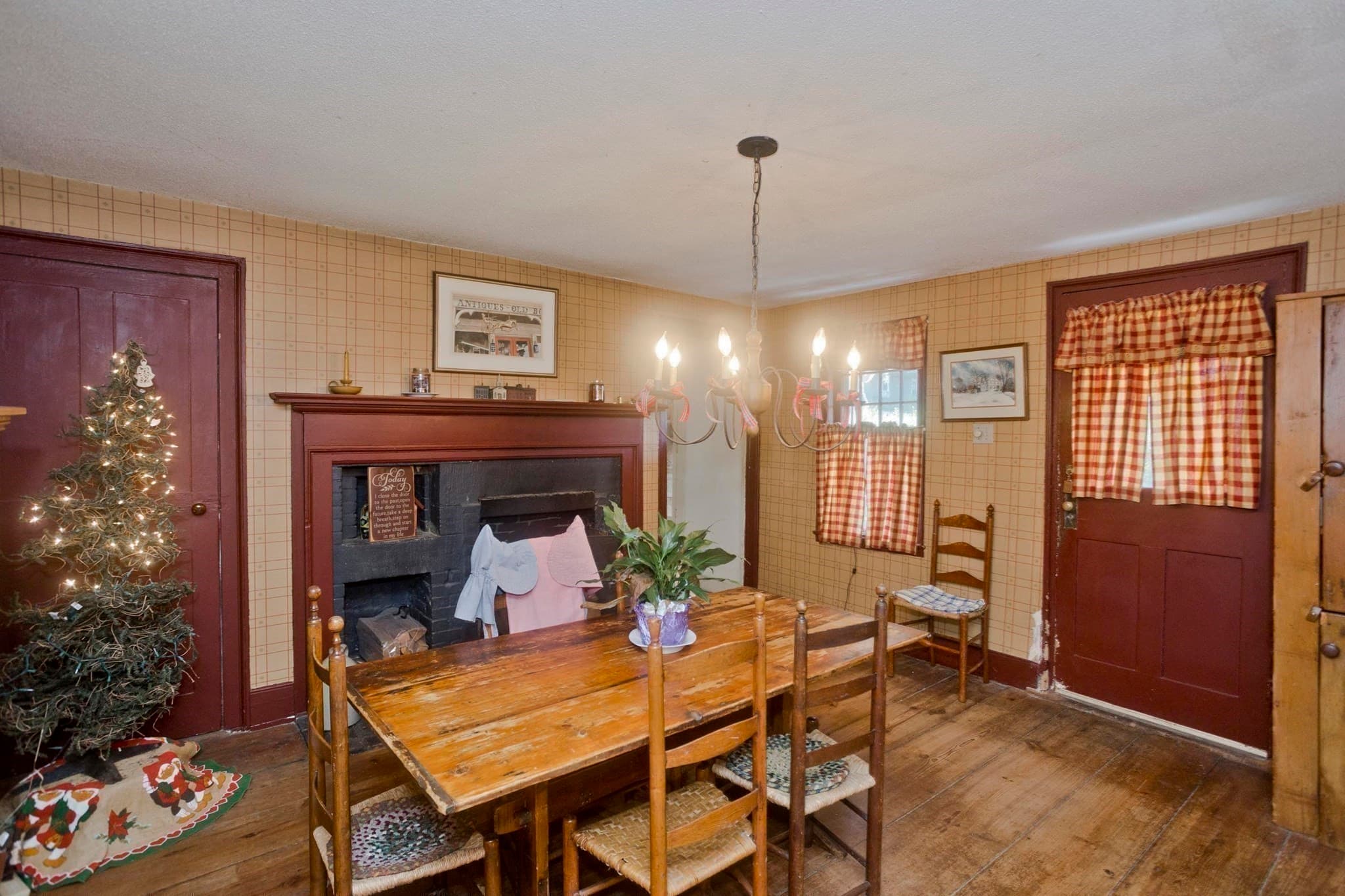 Single Family Residence at 40 Somers Rd, East Longmeadow MA 01028, East Longmeadow, photo 35 of 42