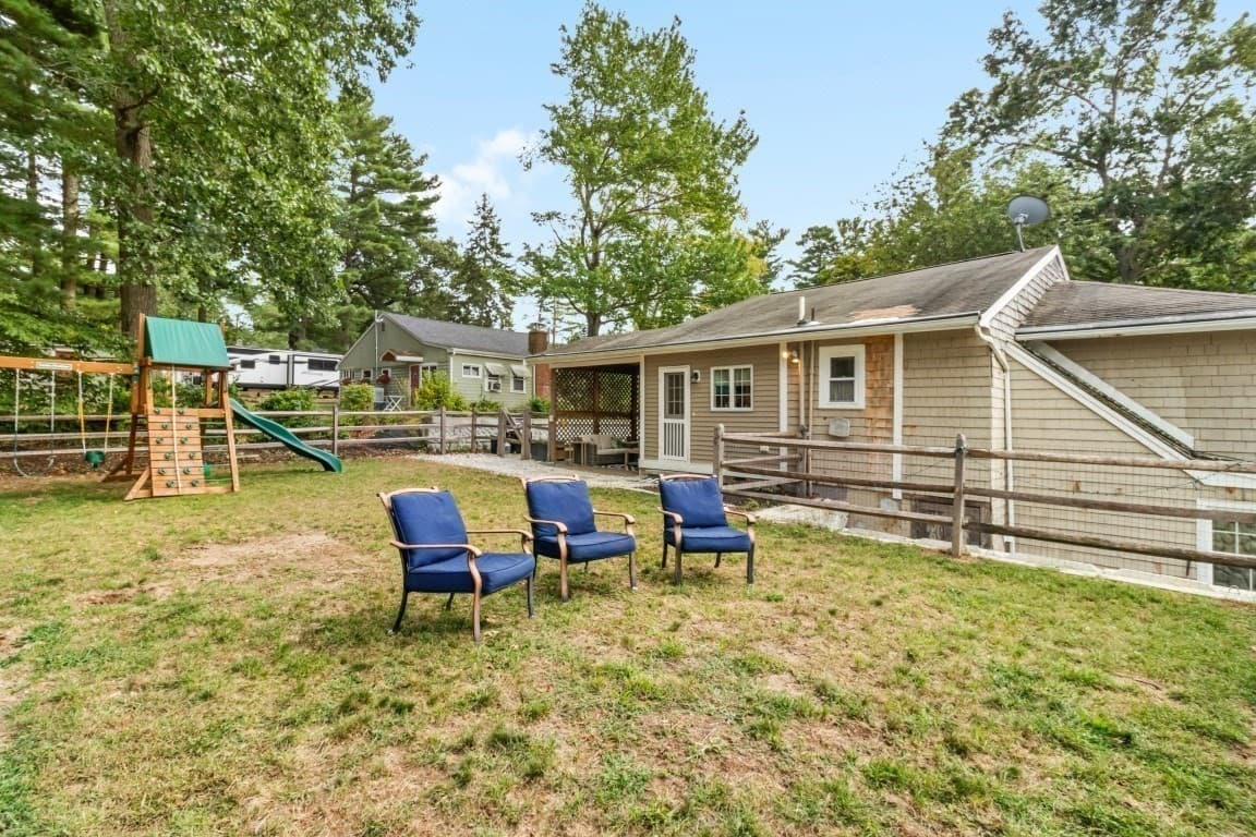 Single Family Residence at 21 Shepard Ave, Pembroke MA 02359, Pembroke, photo 22 of 41
