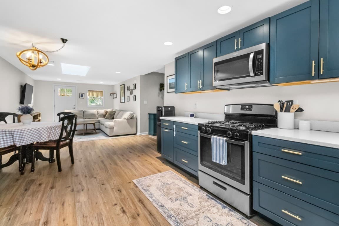 Single Family Residence at 21 Shepard Ave, Pembroke MA 02359, Pembroke, photo 3 of 41