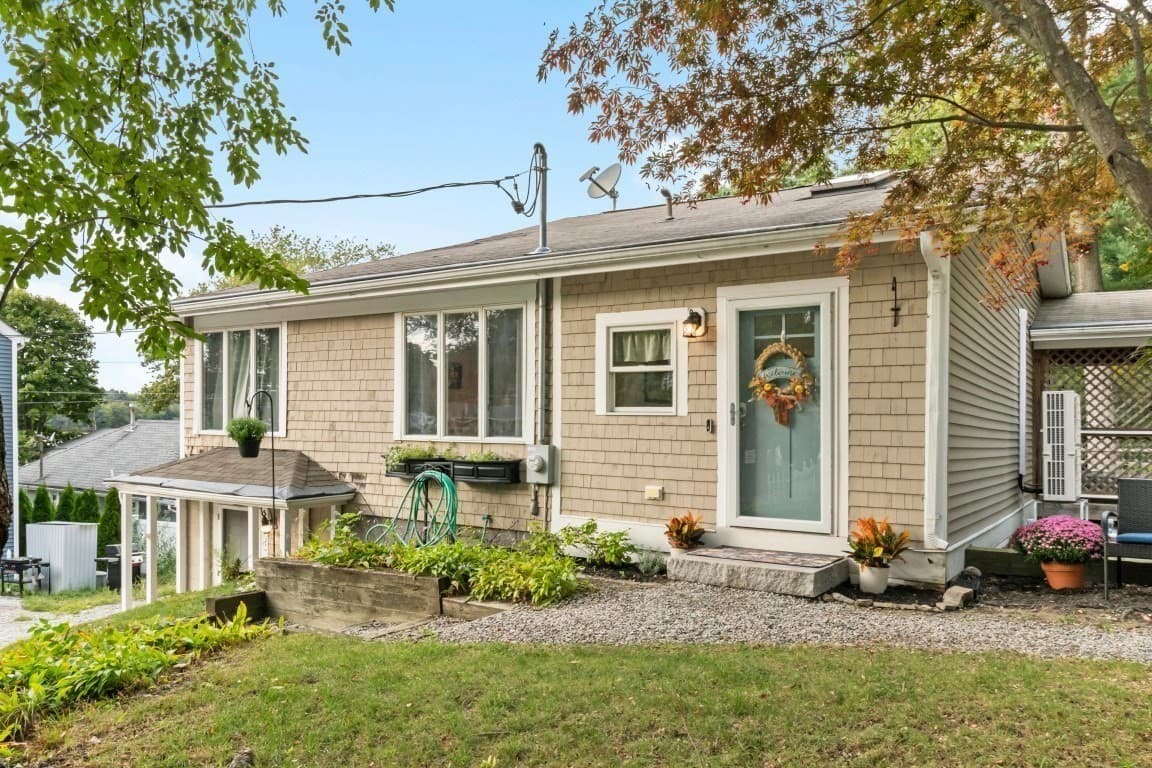 Single Family Residence at 21 Shepard Ave, Pembroke MA 02359, Pembroke, photo 33 of 41