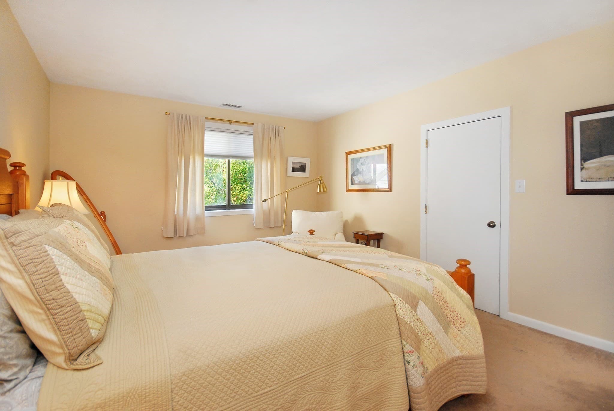 Condominium at 28 Concord Greene # 2, Concord MA 01742, Concord, photo 17 of 35