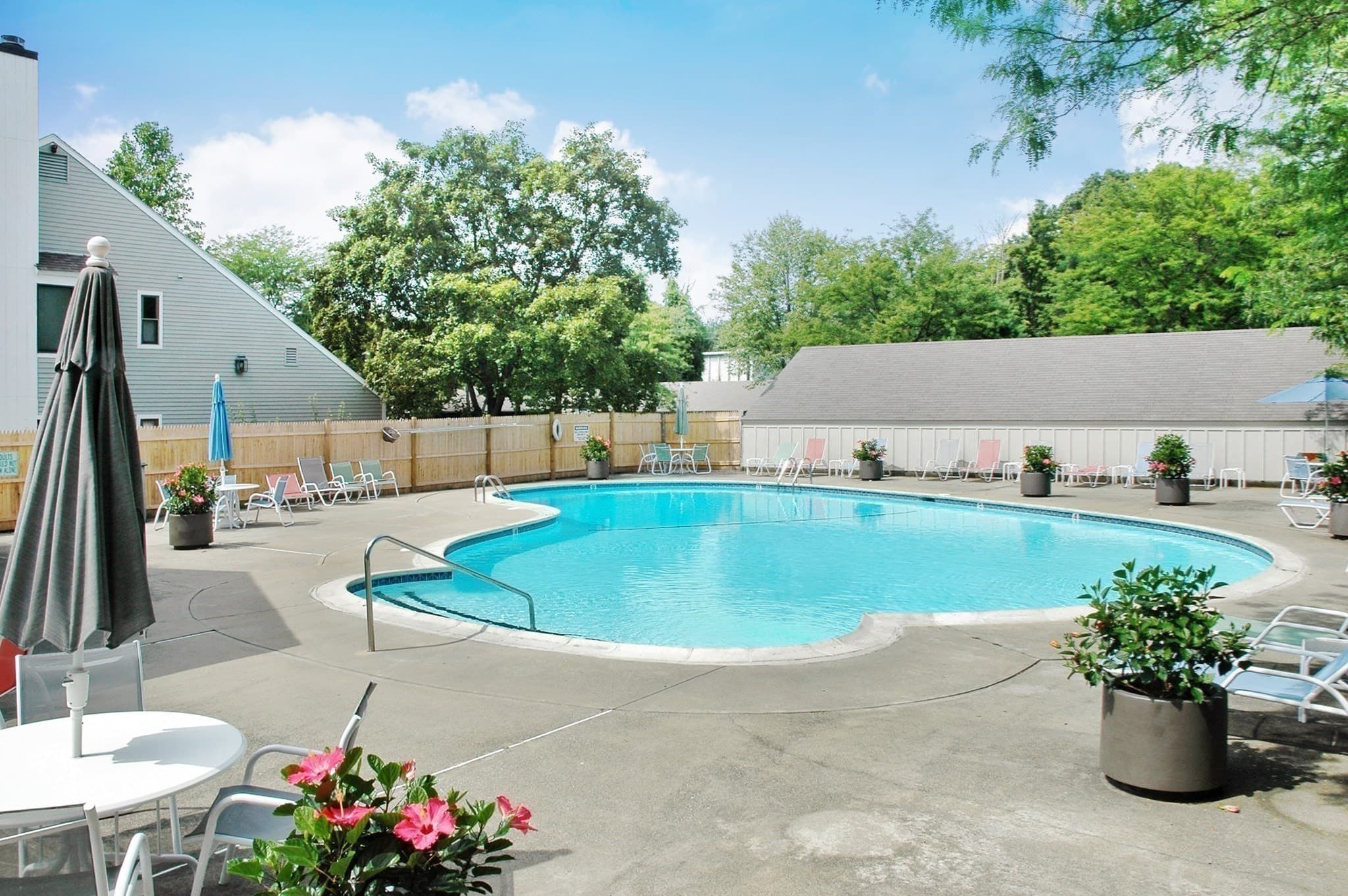 Condominium at 28 Concord Greene # 2, Concord MA 01742, Concord, photo 31 of 35