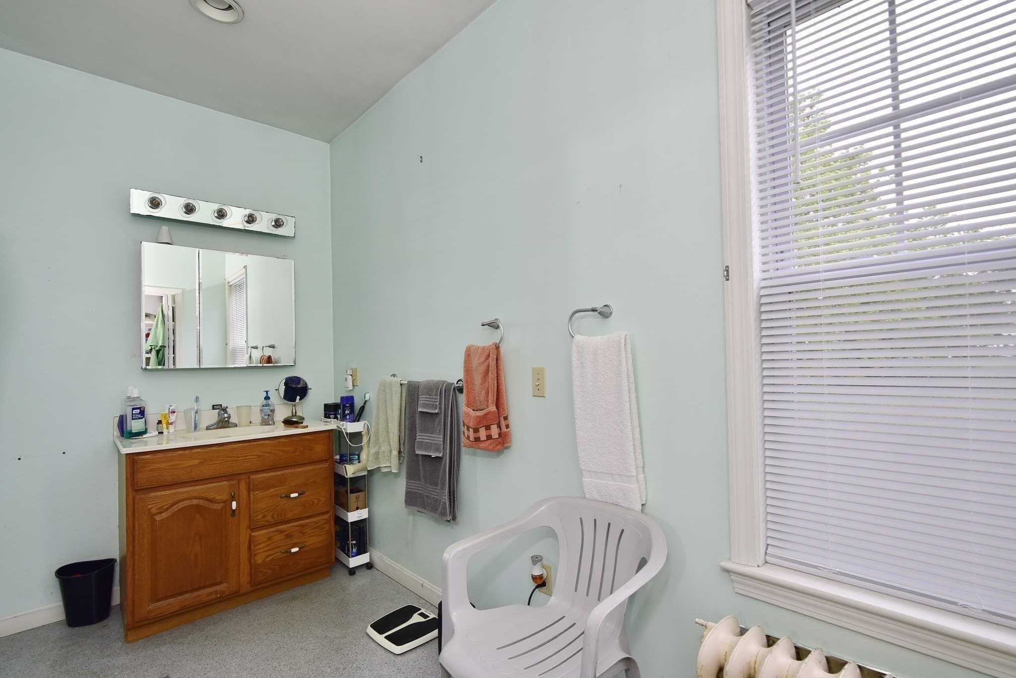 Multi Family at 482 Smith Neck Rd, Dartmouth MA 02748, Dartmouth, photo 36 of 41
