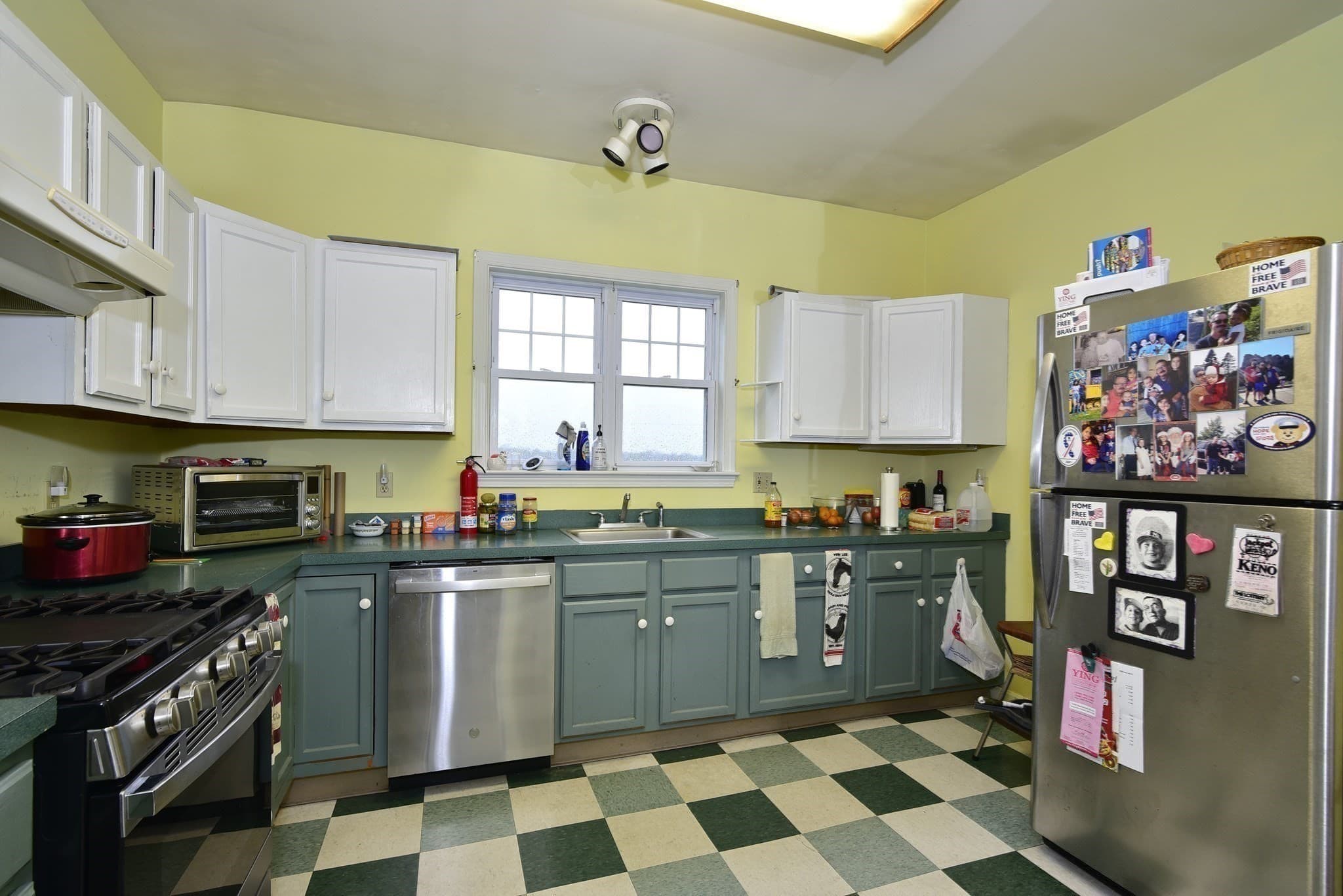 Multi Family at 482 Smith Neck Rd, Dartmouth MA 02748, Dartmouth, photo 31 of 41