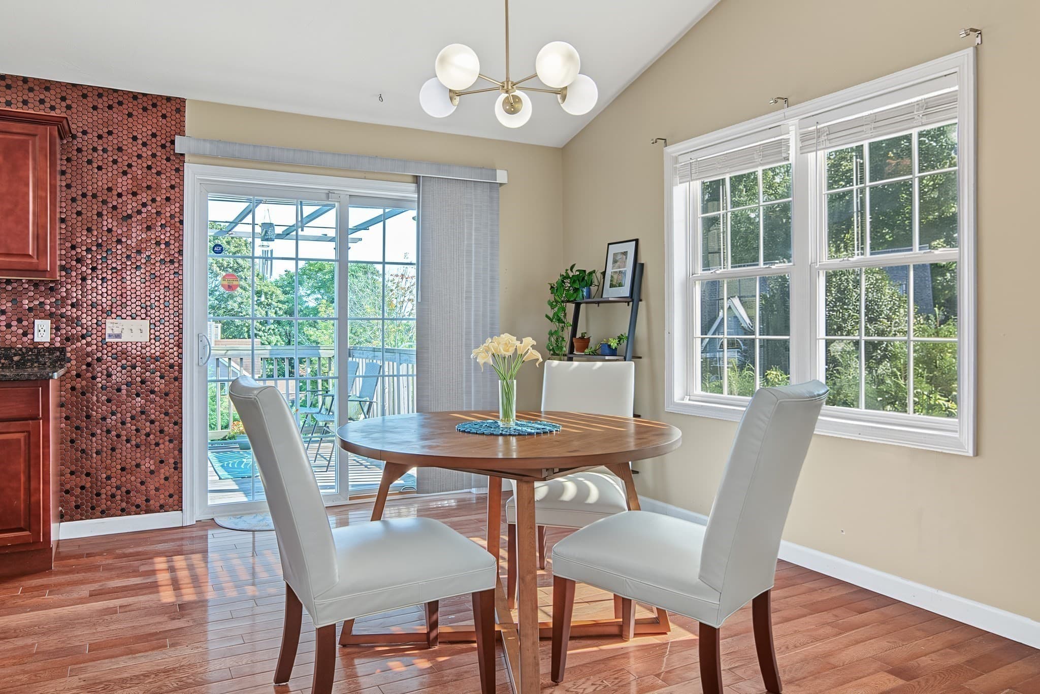 Single Family Residence at 6 Greenhalge St, Worcester MA 01604, Worcester, photo 6 of 38