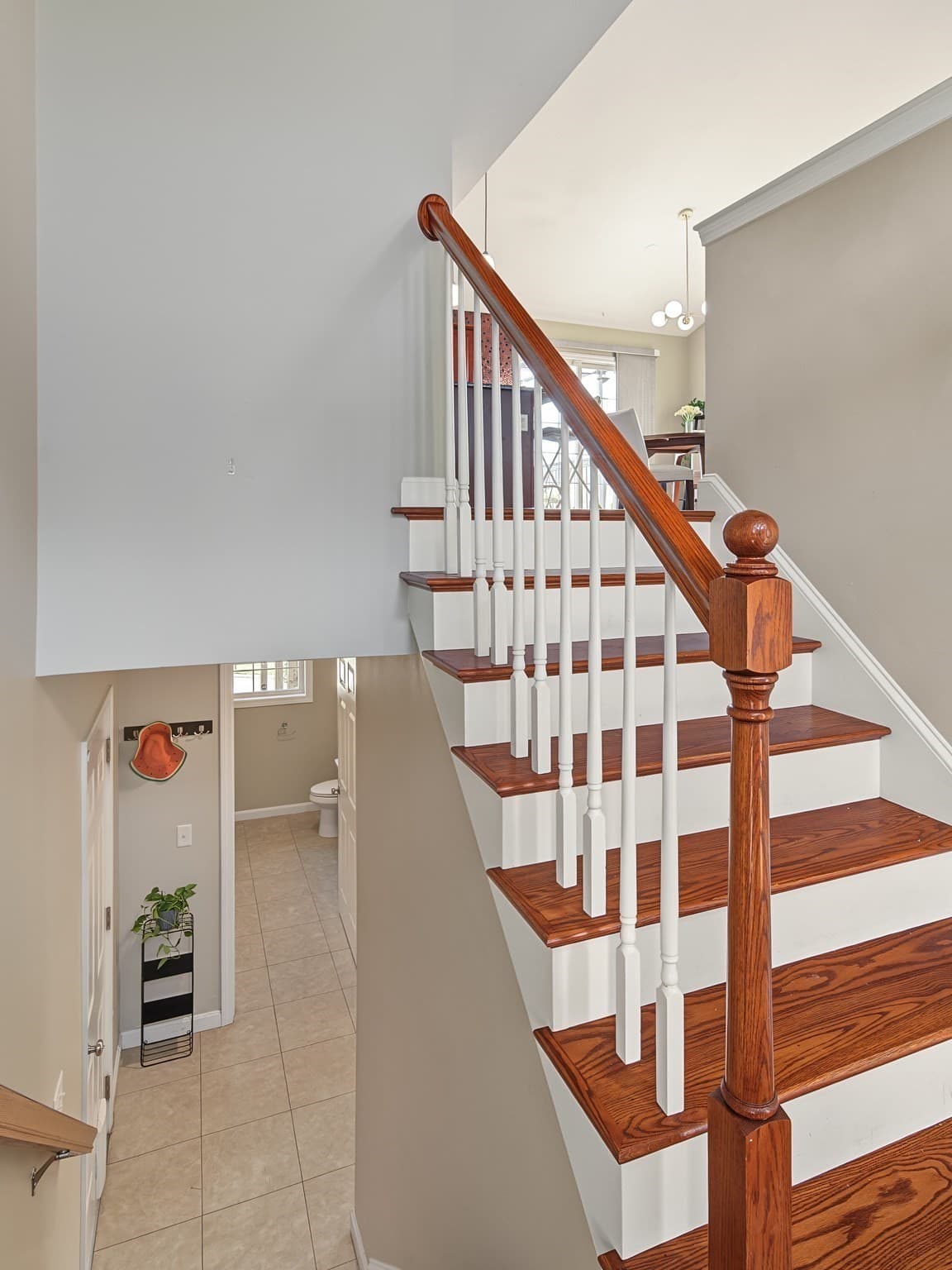 Single Family Residence at 6 Greenhalge St, Worcester MA 01604, Worcester, photo 26 of 38