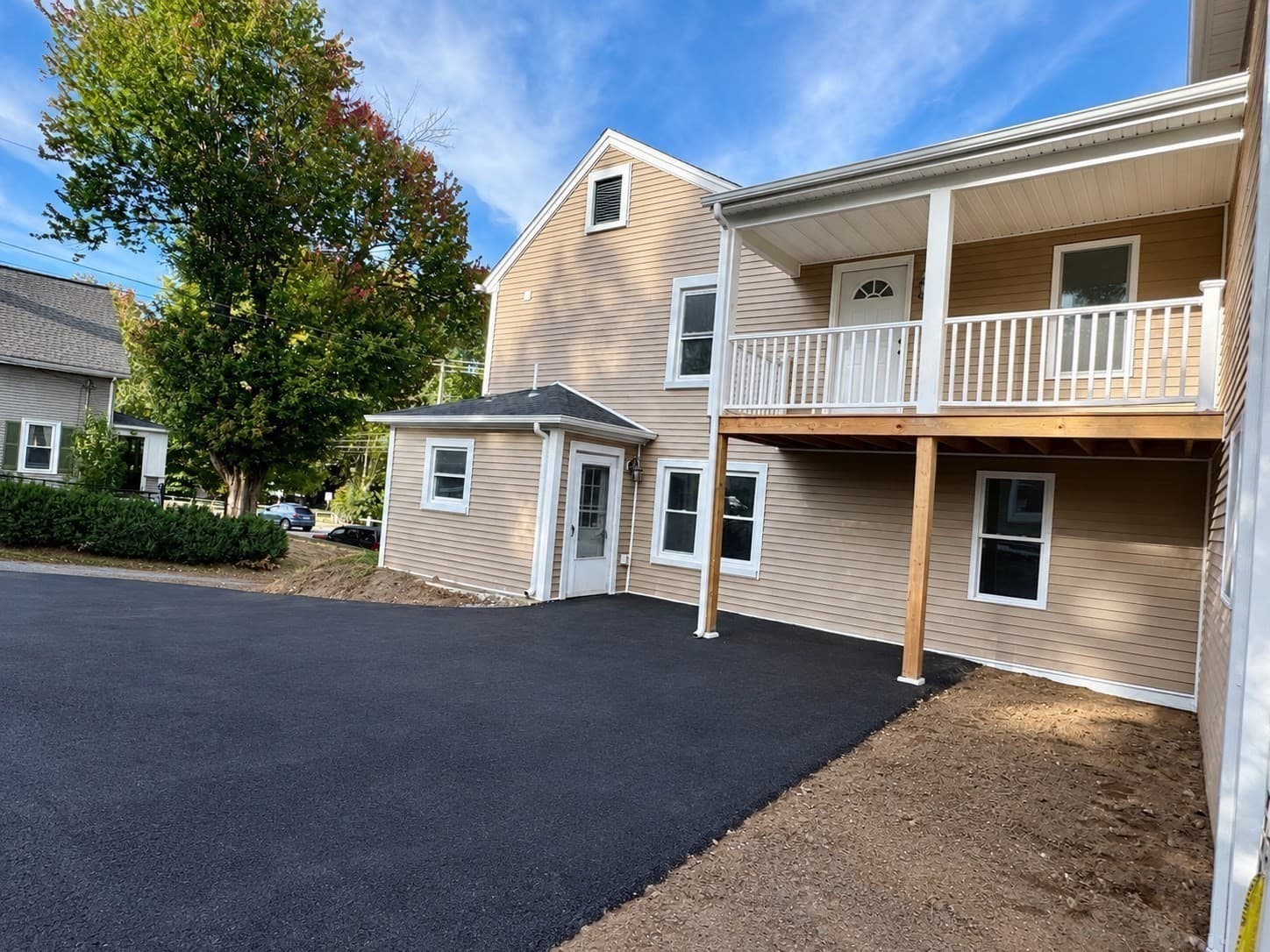 Single Family Residence at 346 Hilldale Ave, Haverhill MA 01832, Haverhill, photo 3 of 19