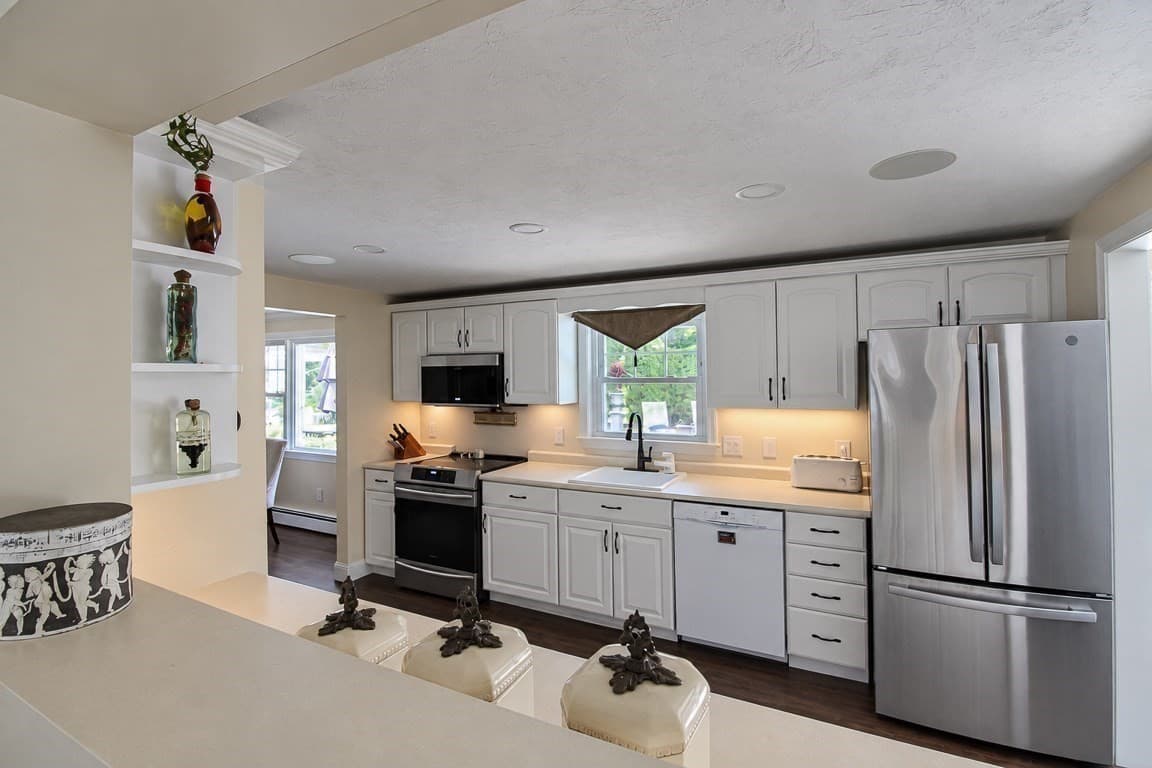 Single Family Residence at 4 Temi Road, Chelmsford MA 01824, Chelmsford, photo 12 of 42