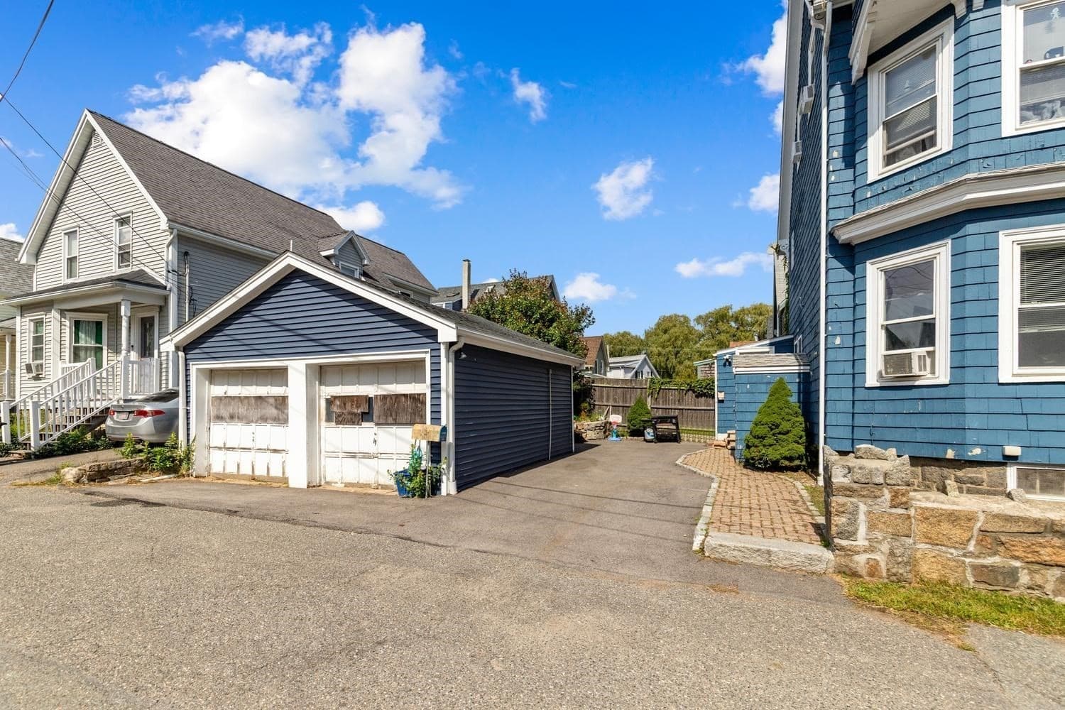 2 Family - 2 Units Up/Down at 150 Maplewood Avenue, Gloucester MA 01930, Gloucester, photo 6 of 34