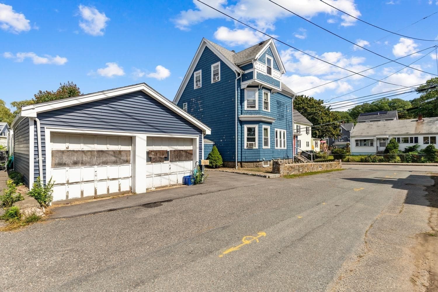 2 Family - 2 Units Up/Down at 150 Maplewood Avenue, Gloucester MA 01930, Gloucester, photo 7 of 34