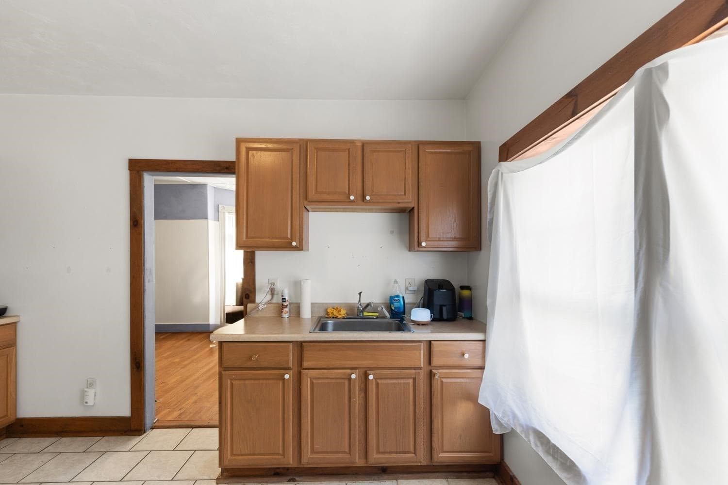 2 Family - 2 Units Up/Down at 150 Maplewood Avenue, Gloucester MA 01930, Gloucester, photo 10 of 34