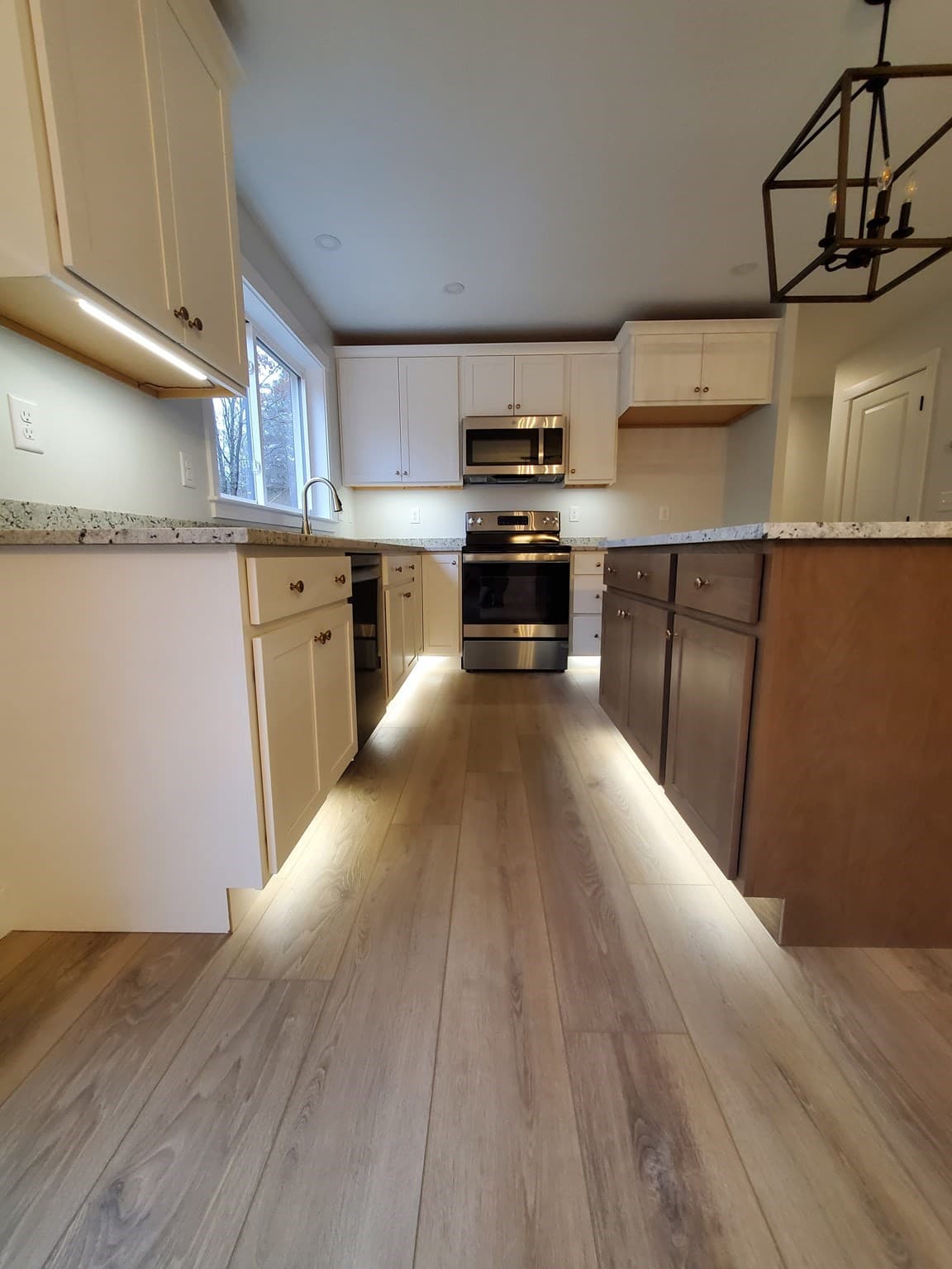 Single Family Residence at 24 Old County Rd, Winchendon MA 01475, Winchendon, photo 12 of 32