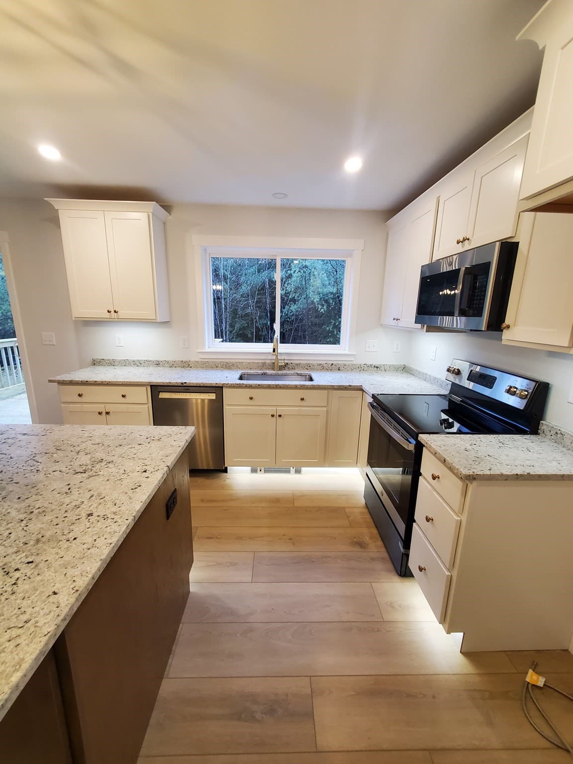 Single Family Residence at 24 Old County Rd, Winchendon MA 01475, Winchendon, photo 15 of 32