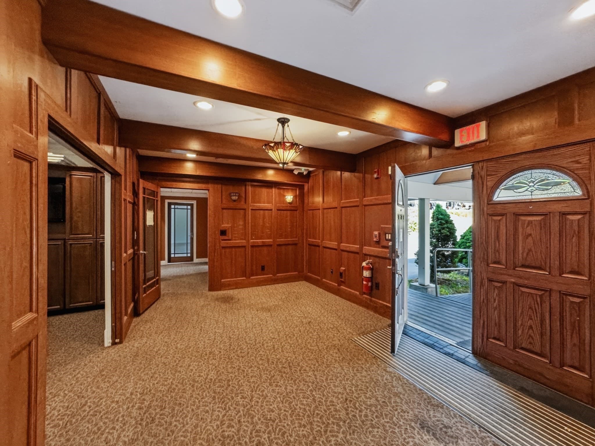 Commercial Sale at 206 Turnpike Rd, Southborough MA 01772, Southborough, photo 3 of 13