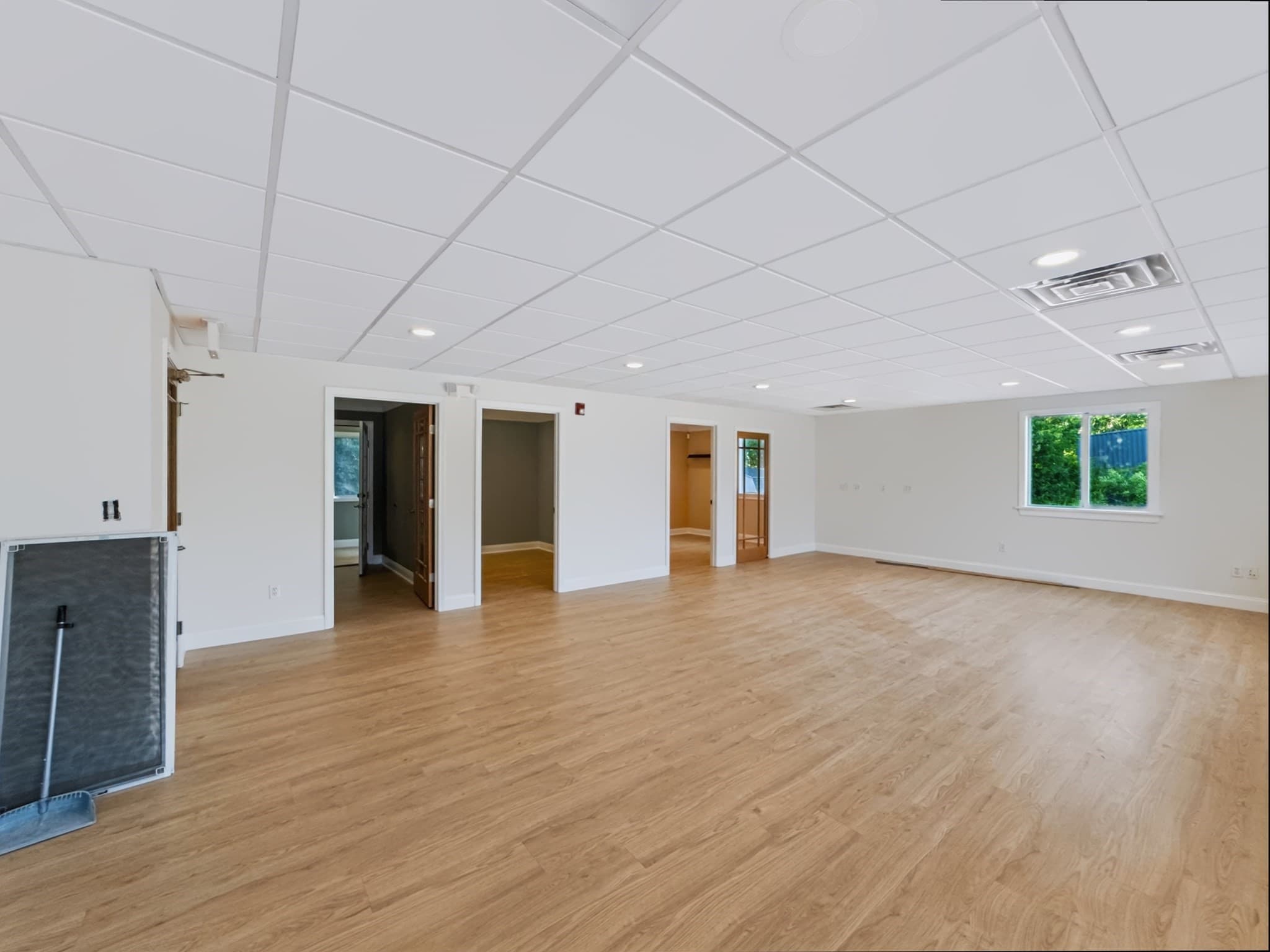 Commercial Sale at 206 Turnpike Rd, Southborough MA 01772, Southborough, photo 9 of 13