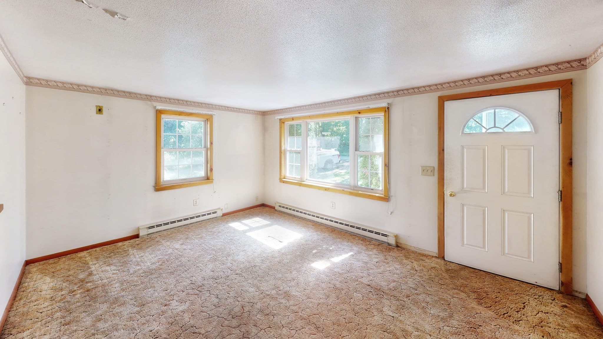 Single Family Residence at 12 Flint Rd, Charlton MA 01507, Charlton, photo 2 of 22