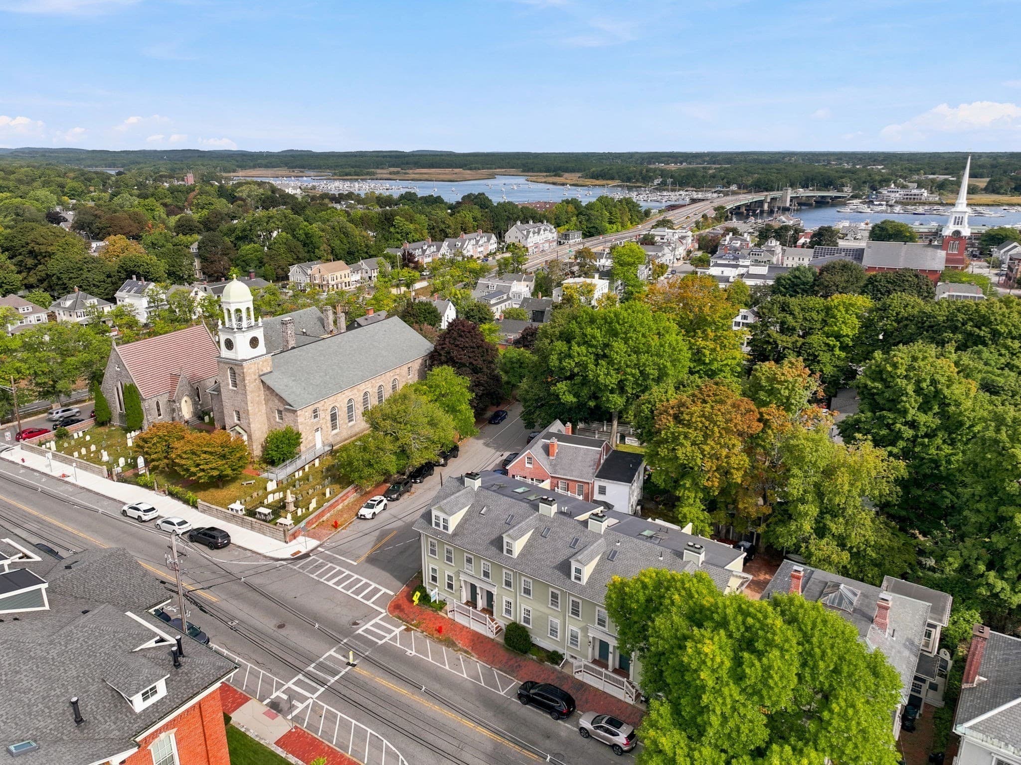 Condominium at 162 High St # B, Newburyport MA 01950, Newburyport, photo 20 of 20