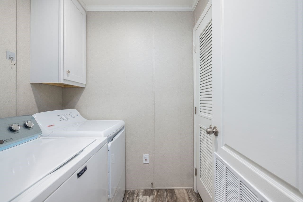 Mobile Home at 460 Collins # 25, Attleboro MA 02703, Attleboro, photo 18 of 24