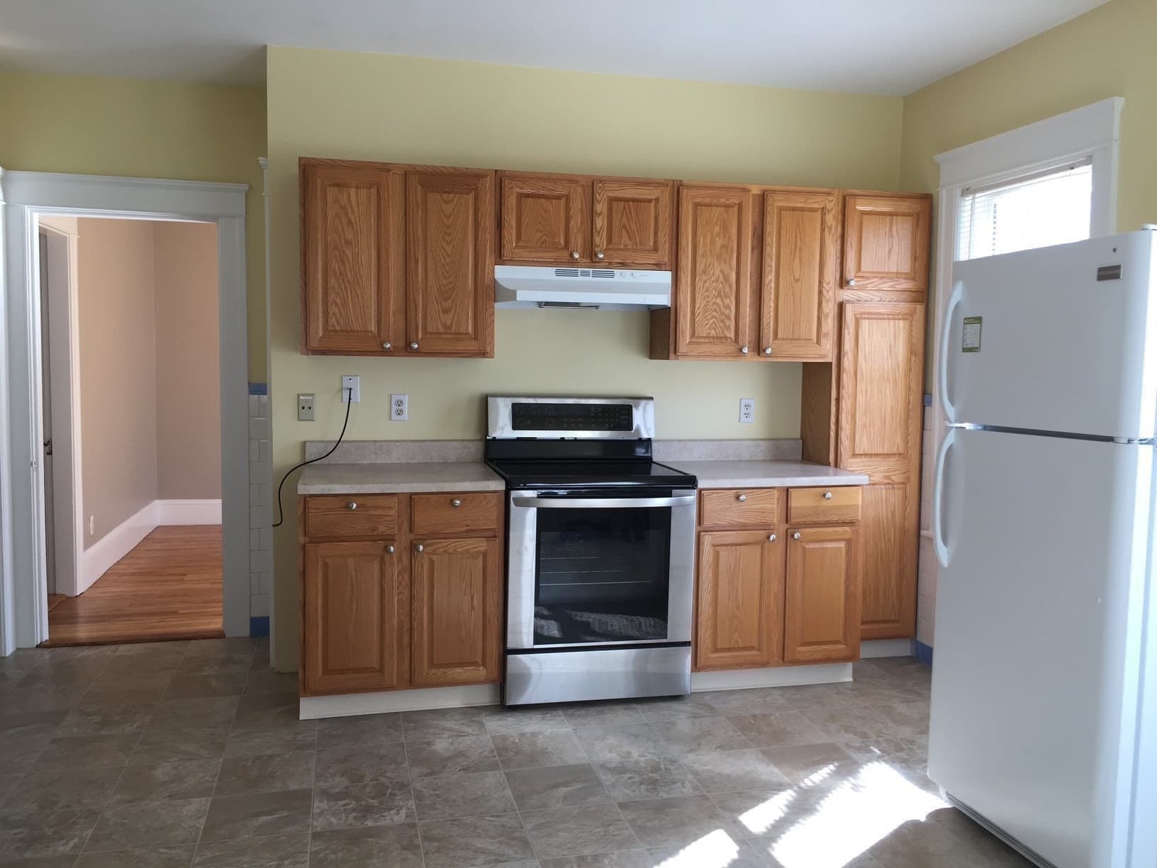 2 Family - 2 Units Up/Down at 4 Dorset St, Worcester MA 01602, Worcester, photo 3 of 25
