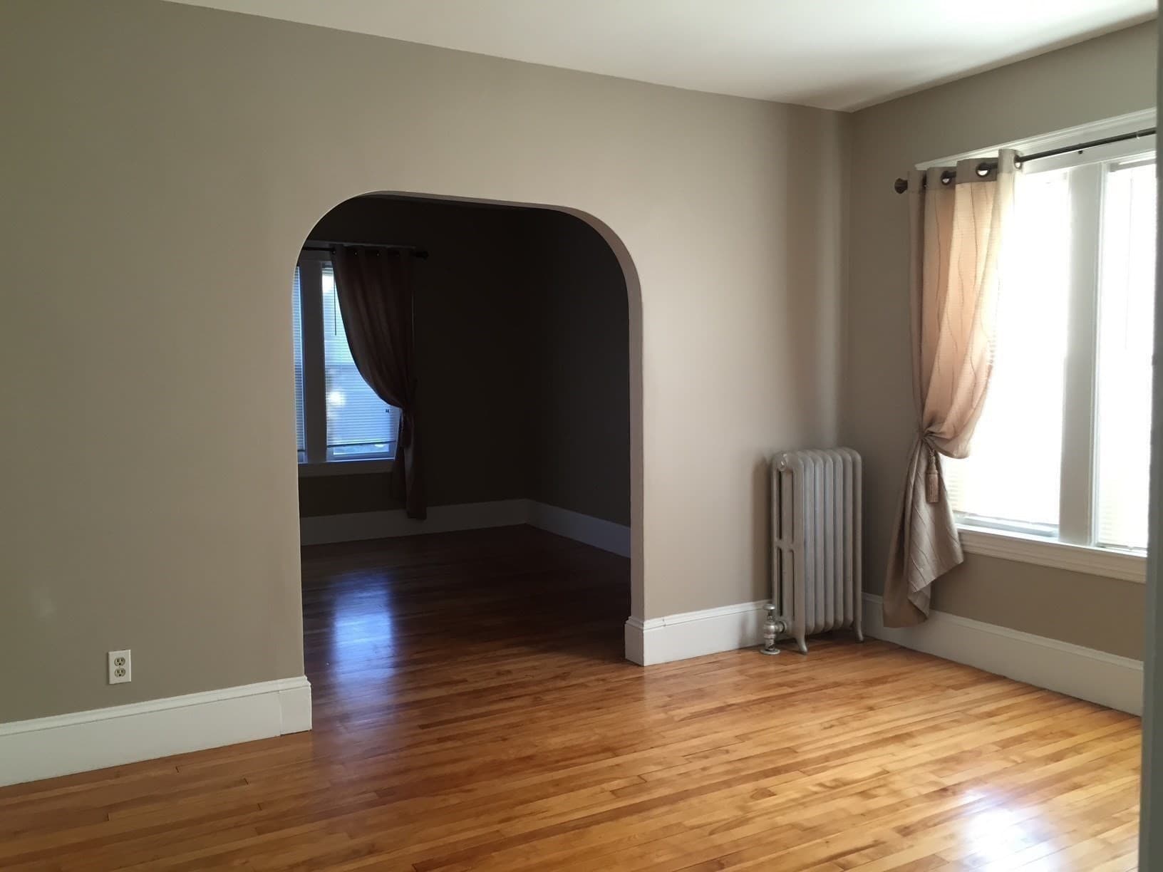 2 Family - 2 Units Up/Down at 4 Dorset St, Worcester MA 01602, Worcester, photo 9 of 25