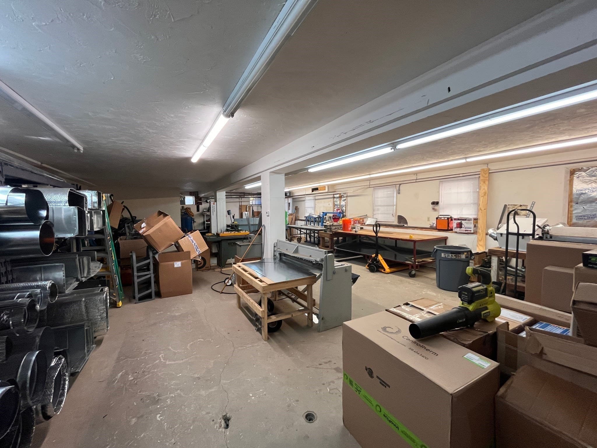 21 Broad St, Medway MA 02053