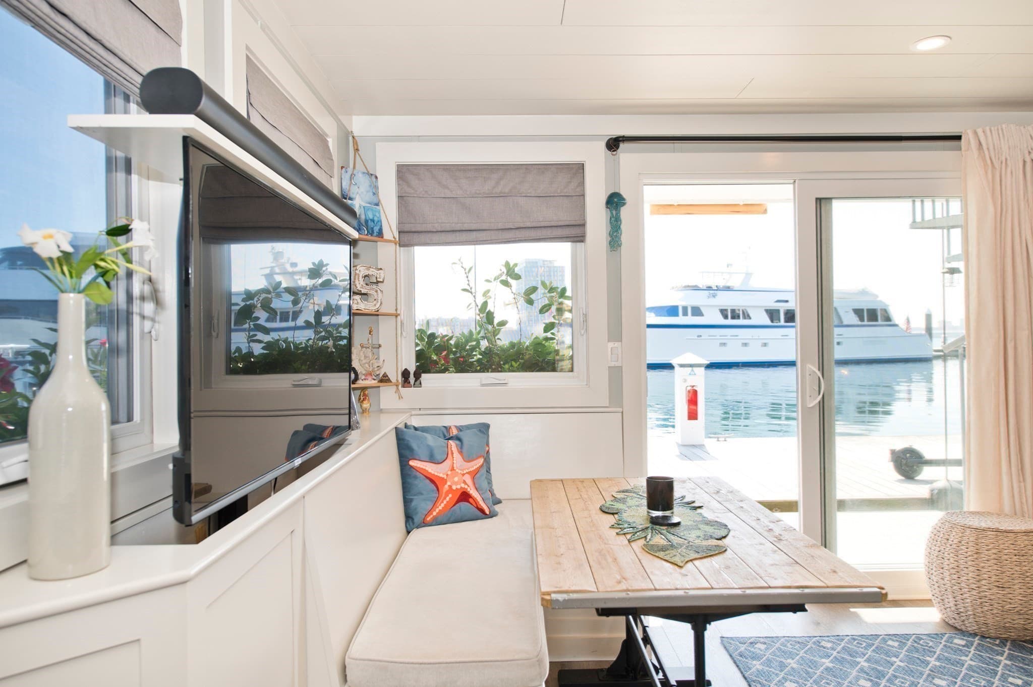 Condominium at 1 Pier 8 # B14, Boston MA 02129, Boston, photo 20 of 42
