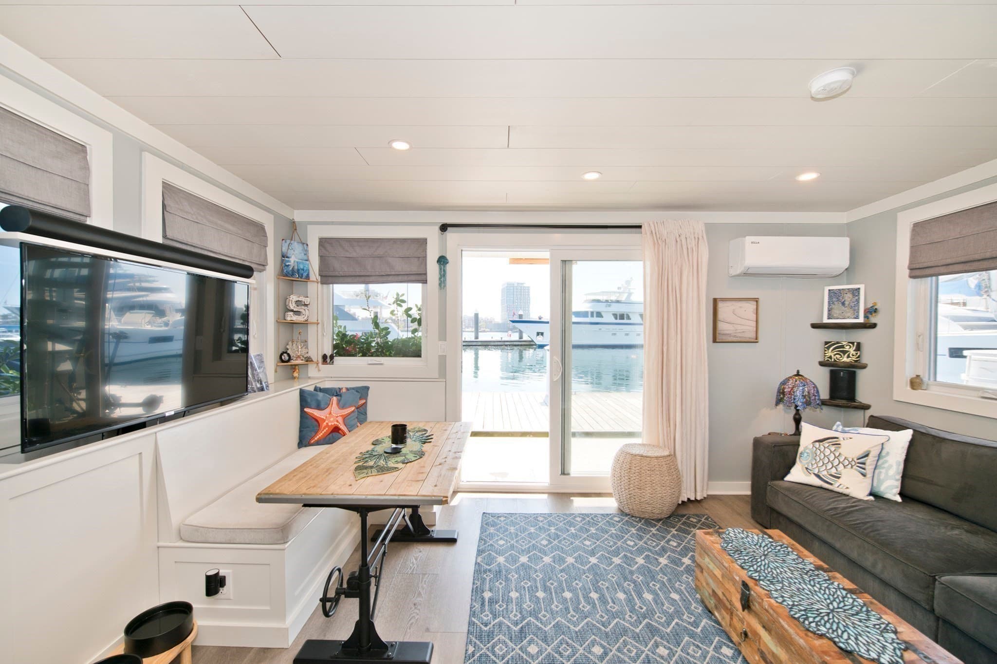 Condominium at 1 Pier 8 # B14, Boston MA 02129, Boston, photo 21 of 42