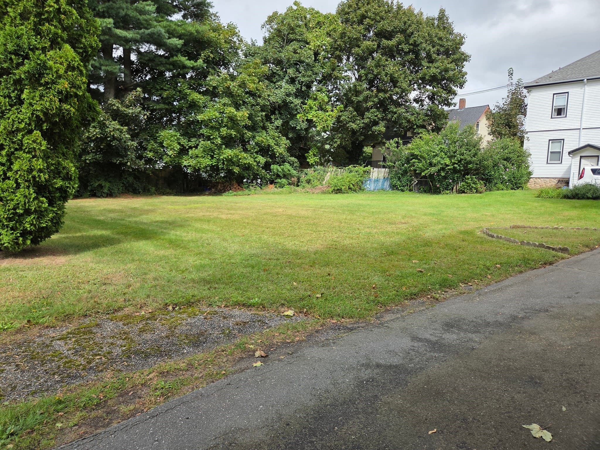 Multi Family at 131 State Rd, Dartmouth MA 02747, Dartmouth, photo 38 of 38