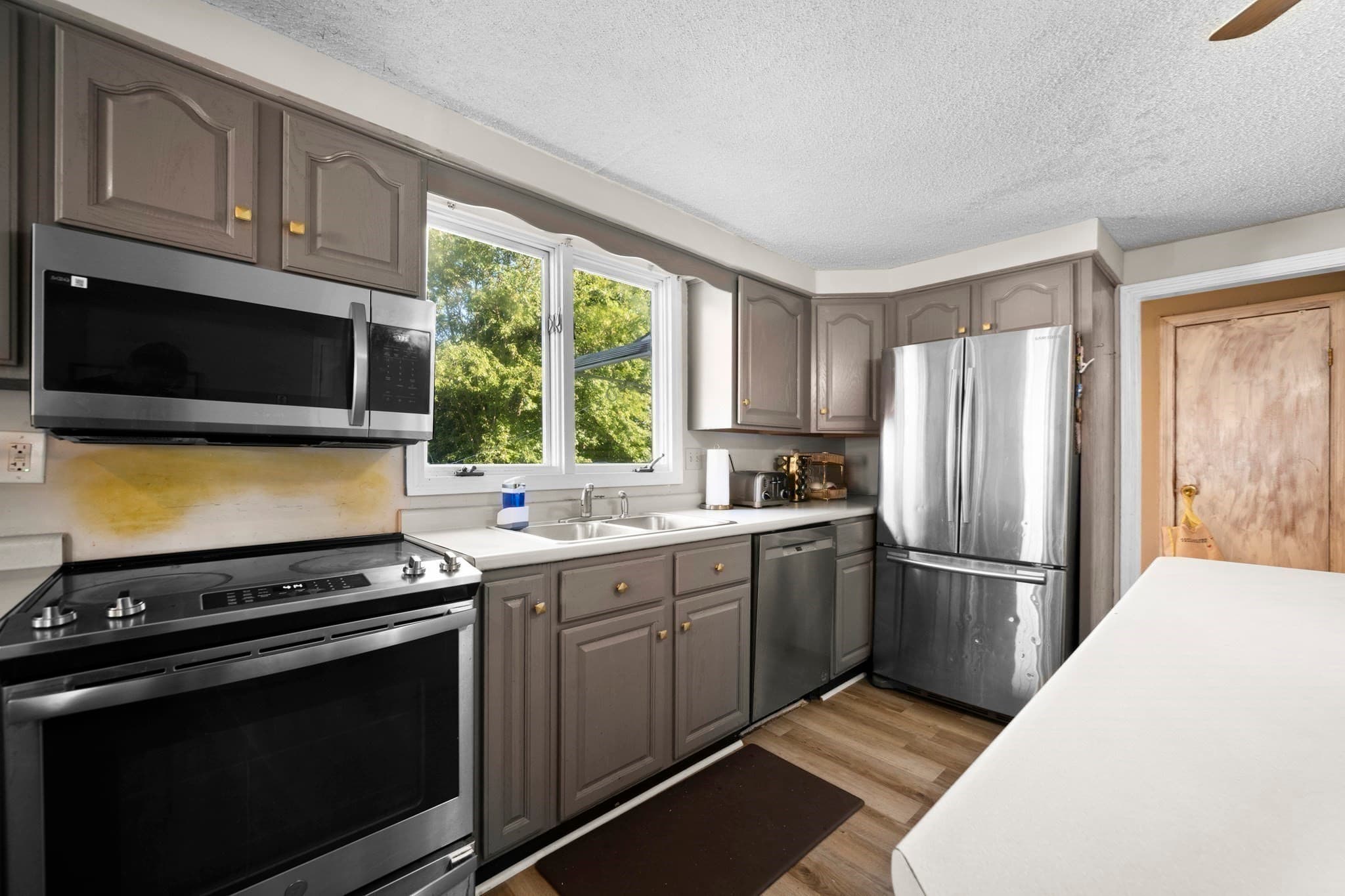 Single Family Residence at 57 Ruskin St, Chicopee MA 01020, Chicopee, photo 16 of 27