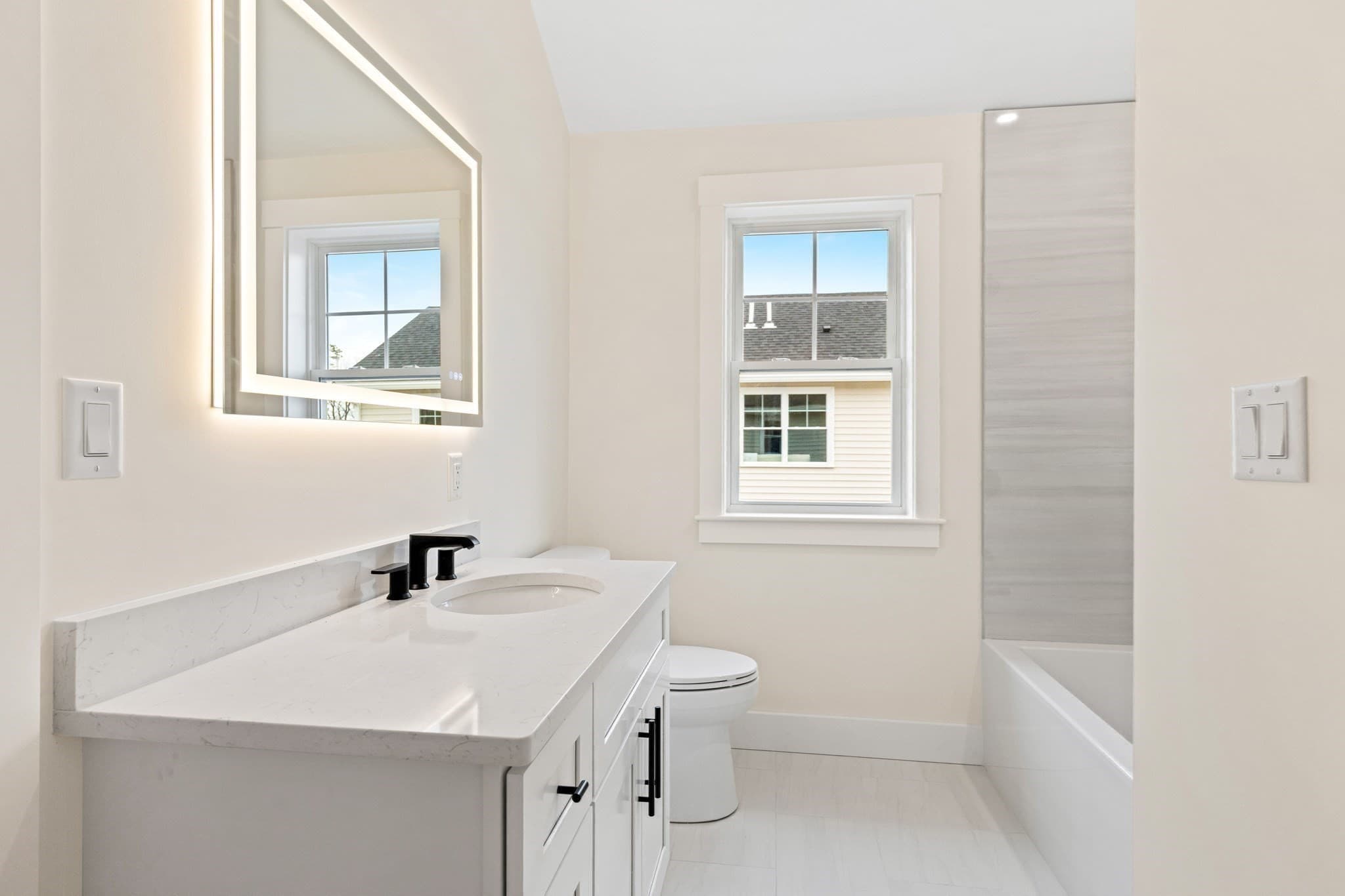 Condominium at 2 Old County Rd # 5, Salisbury MA 01952, Salisbury, photo 14 of 42