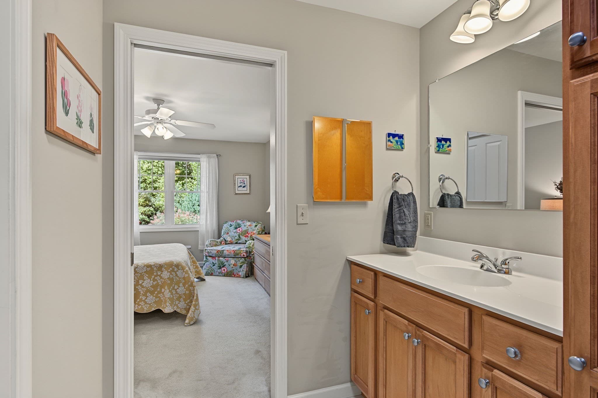 Condominium at 49 Silver Crest Lane # 49, Greenfield MA 01301, Greenfield, photo 14 of 32