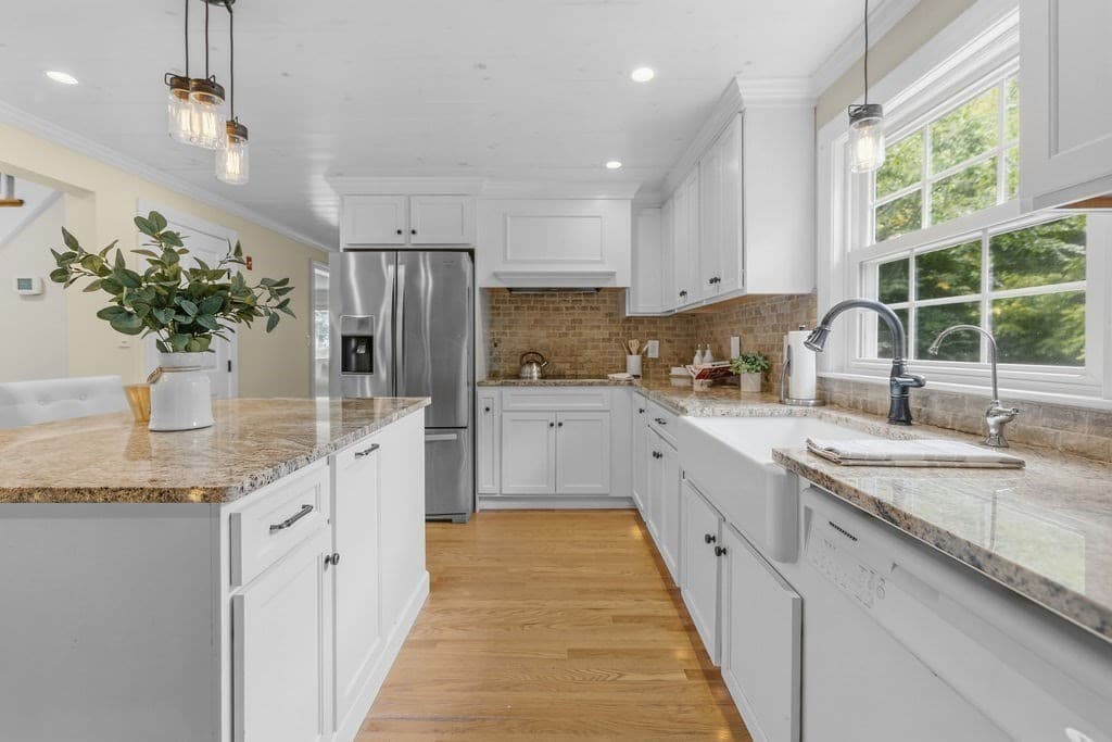 Single Family Residence at 11 Bow St, Plainville MA 02762, Plainville, photo 11 of 38