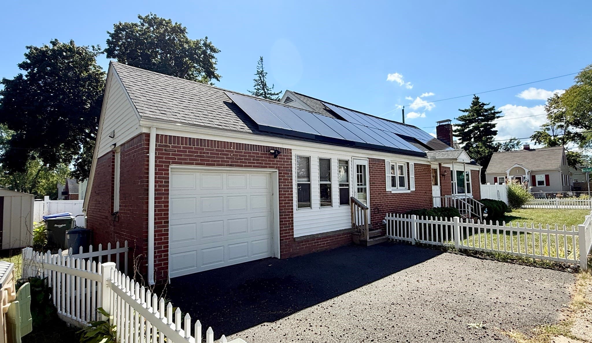 Single Family Residence at 35 Long Terrace, Springfield MA 01104, Springfield, photo 3 of 27