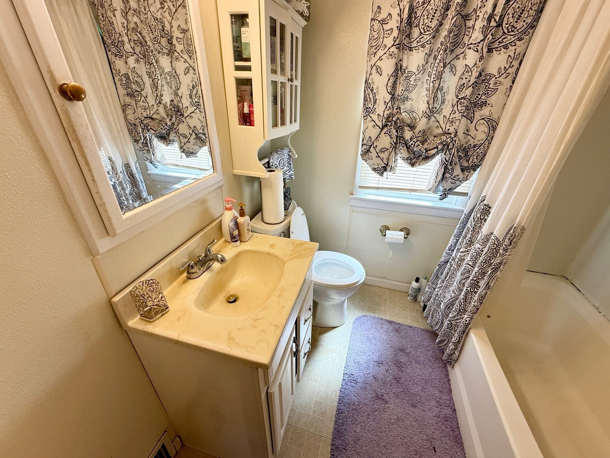 Single Family Residence at 35 Long Terrace, Springfield MA 01104, Springfield, photo 19 of 27