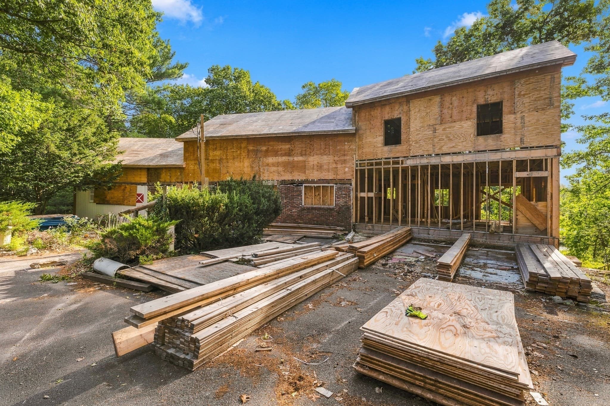 Single Family Residence at 47 Riverside Dr, North Reading MA 01864, North Reading, photo 4 of 17