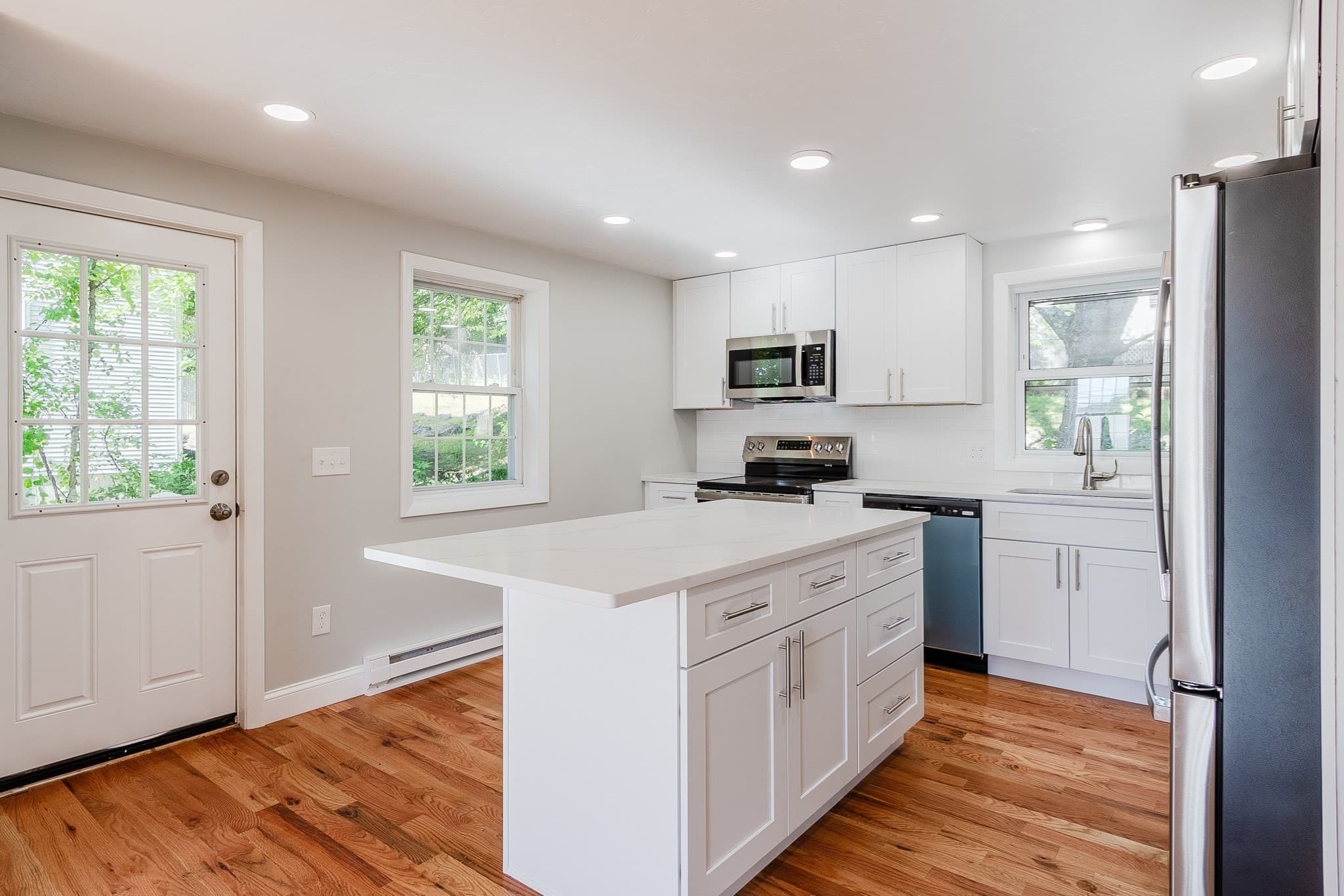 Single Family Residence at 28A Boylston Street, Worcester MA 01605, Worcester, photo 7 of 24